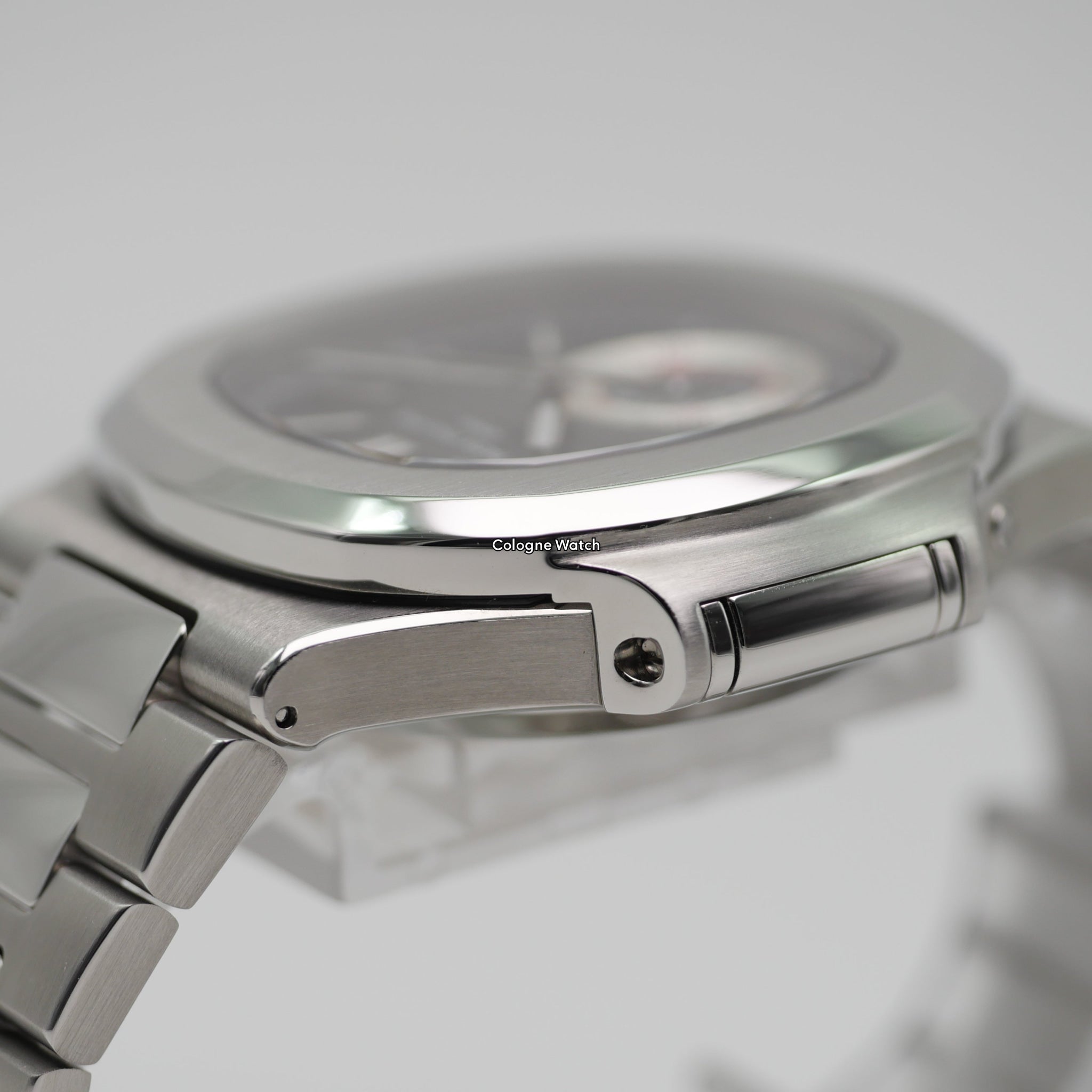 Patek Philippe Nautilus 5980/1A - 2010