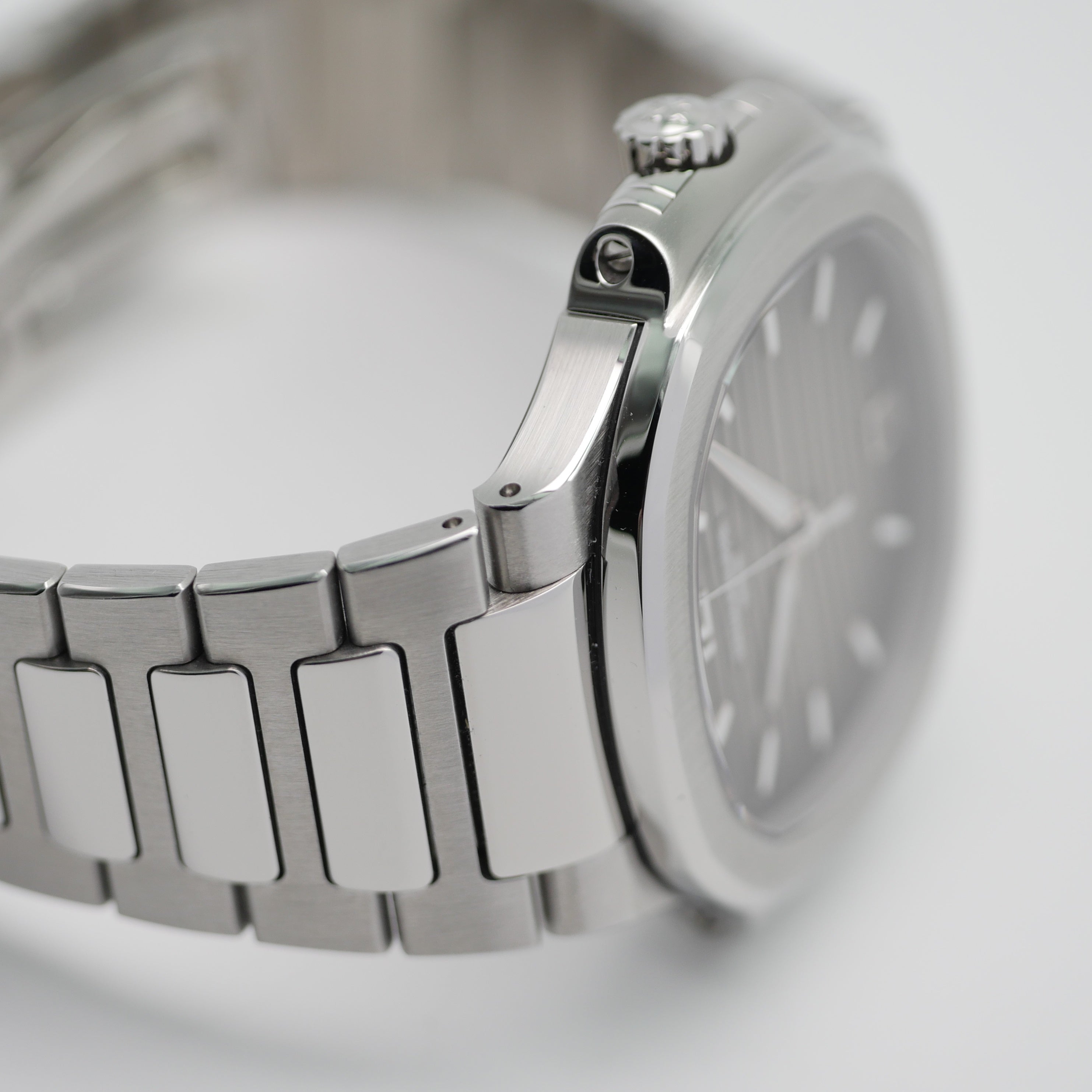 Patek Philippe Lady Nautilus Steel 7118/1A-011 - 2021