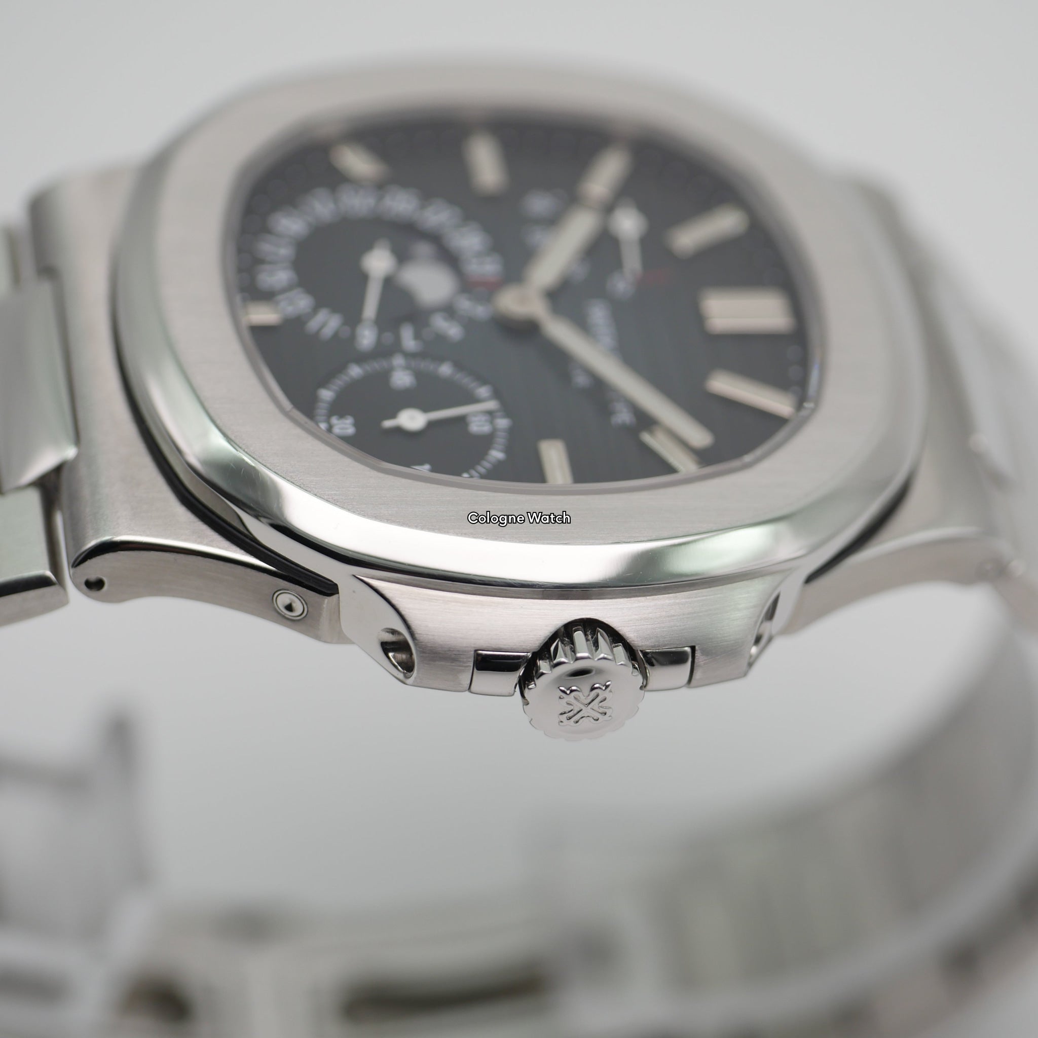 Patek Philippe Nautilus Stahl 5712/1A - 2011