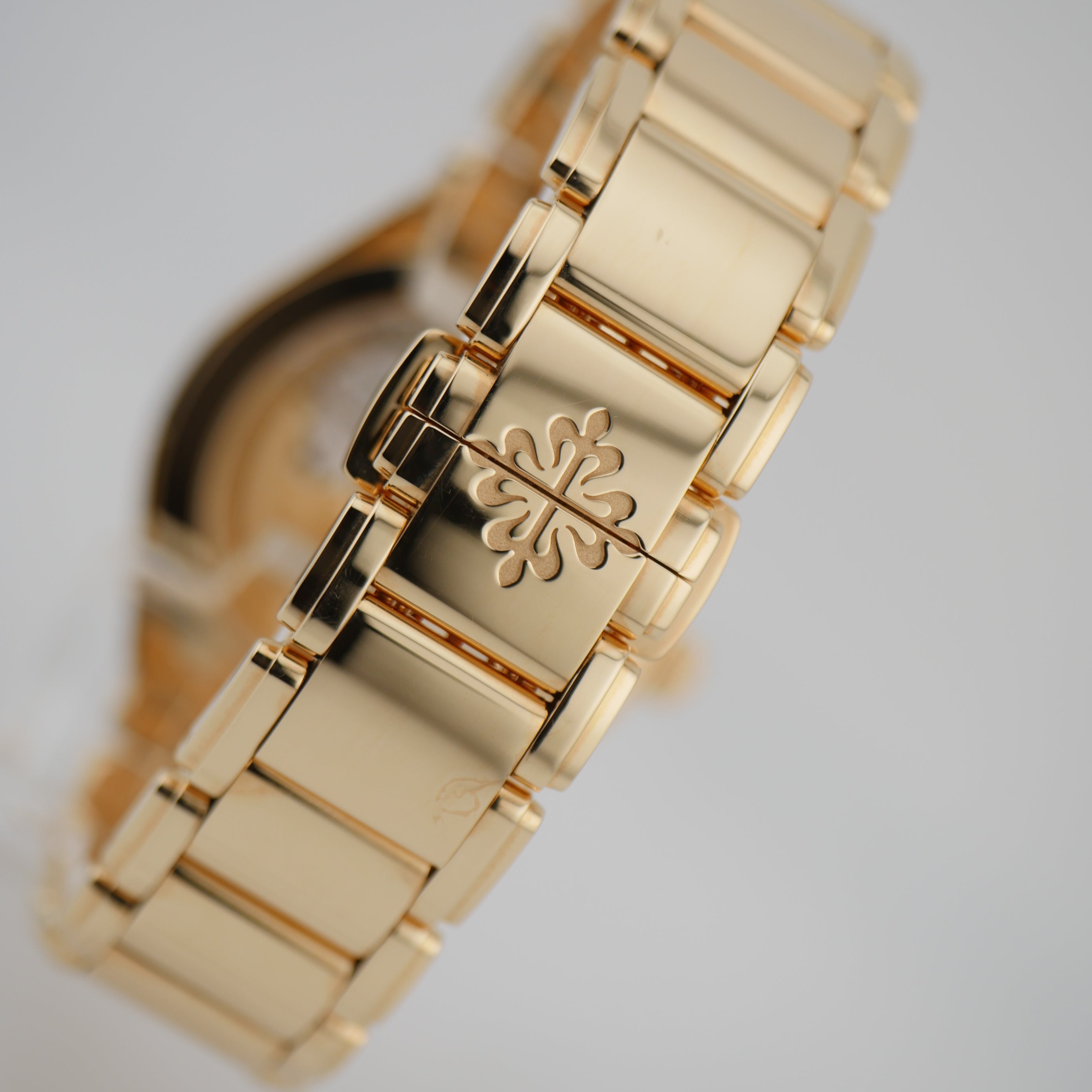 Patek Philippe Twenty~4 Roségold 7300/1200R-011 - 2024