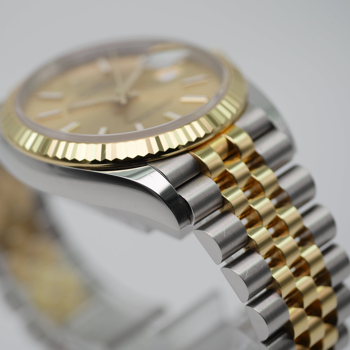 Rolex Datejust 36 Stahl / Gold 126233 - 2021