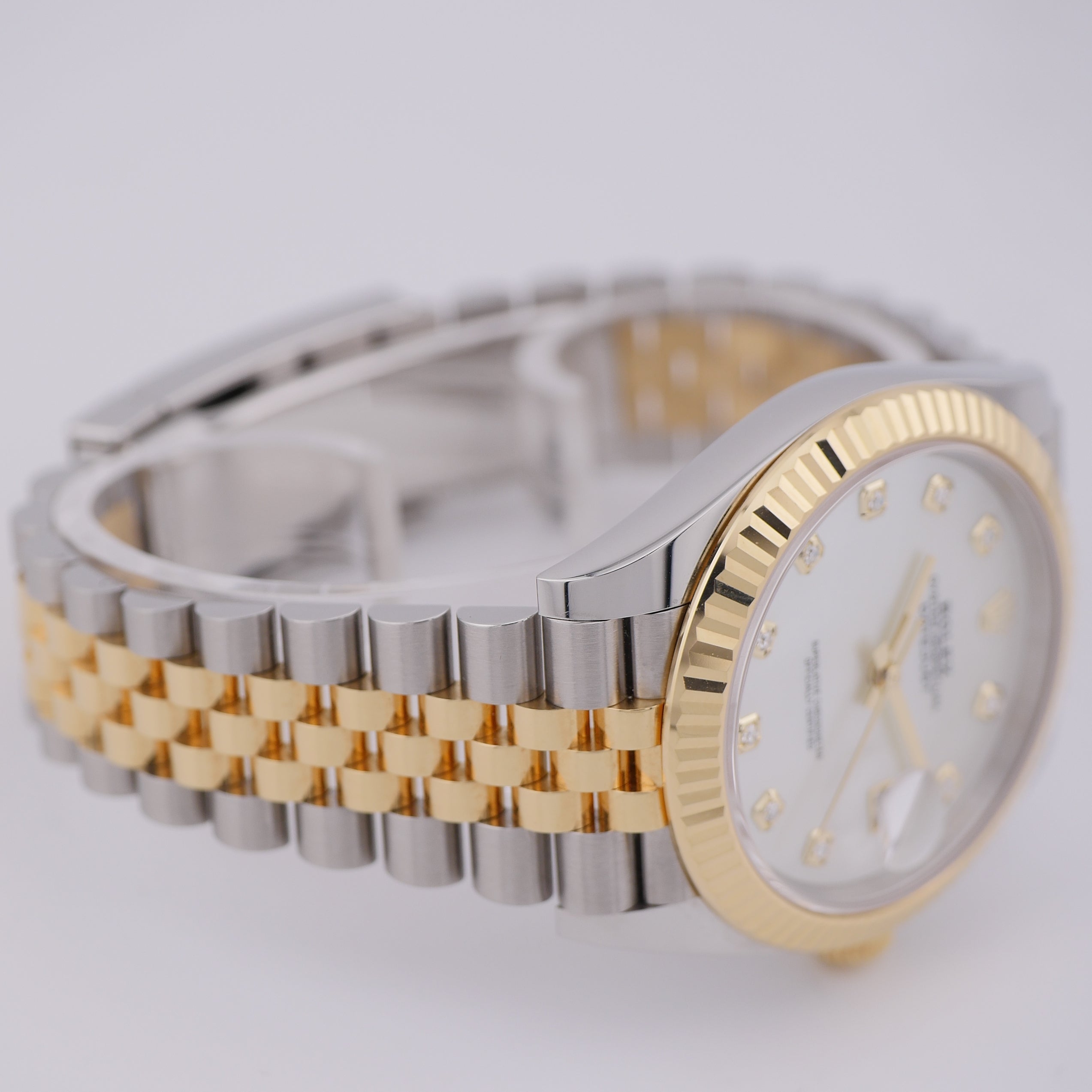 Rolex Datejust 41 Stahl / Gold 126333 - 2022 "MOP-Dial"