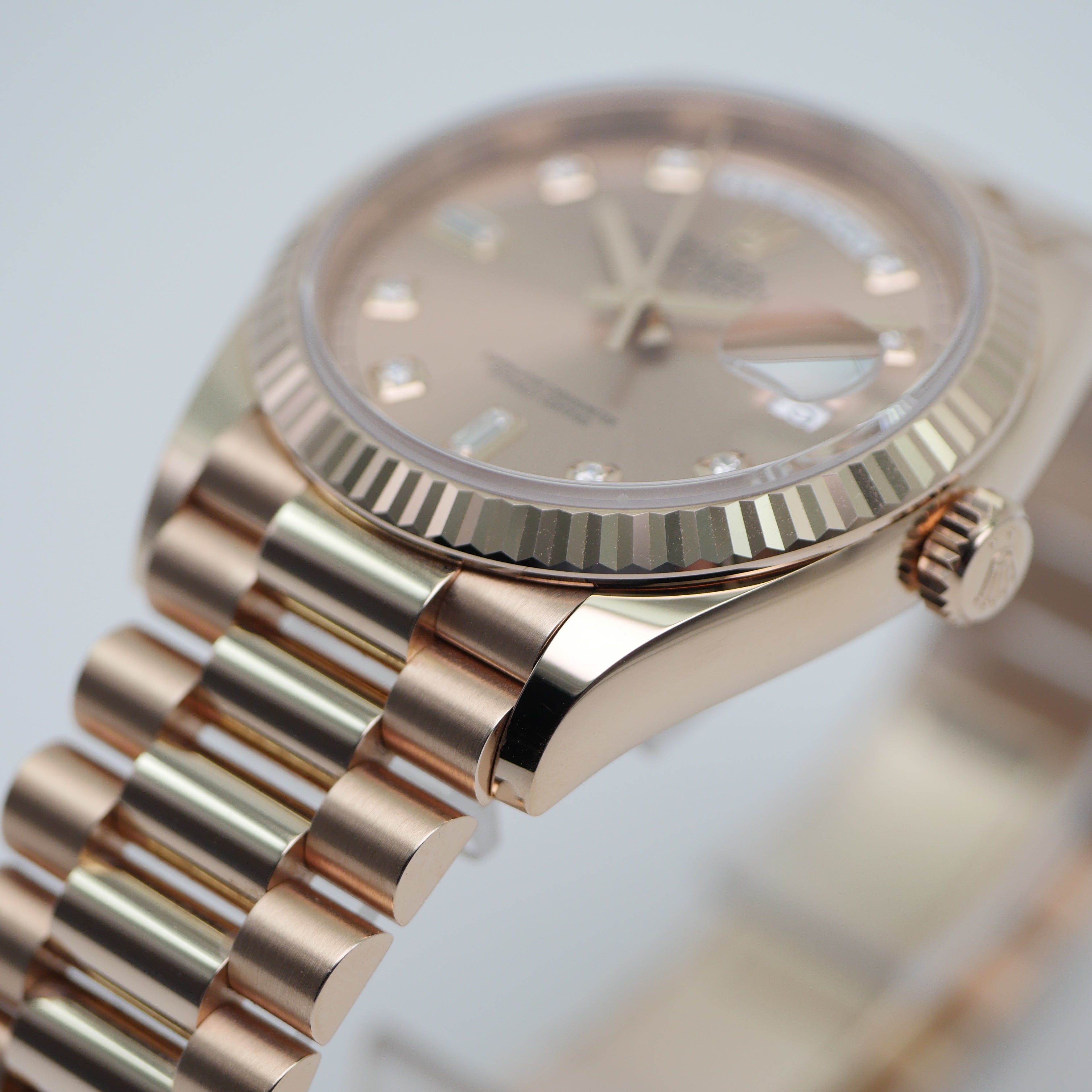 Rolex Day-Date 36 Roségold 128235 - 2023 ''verklebt''