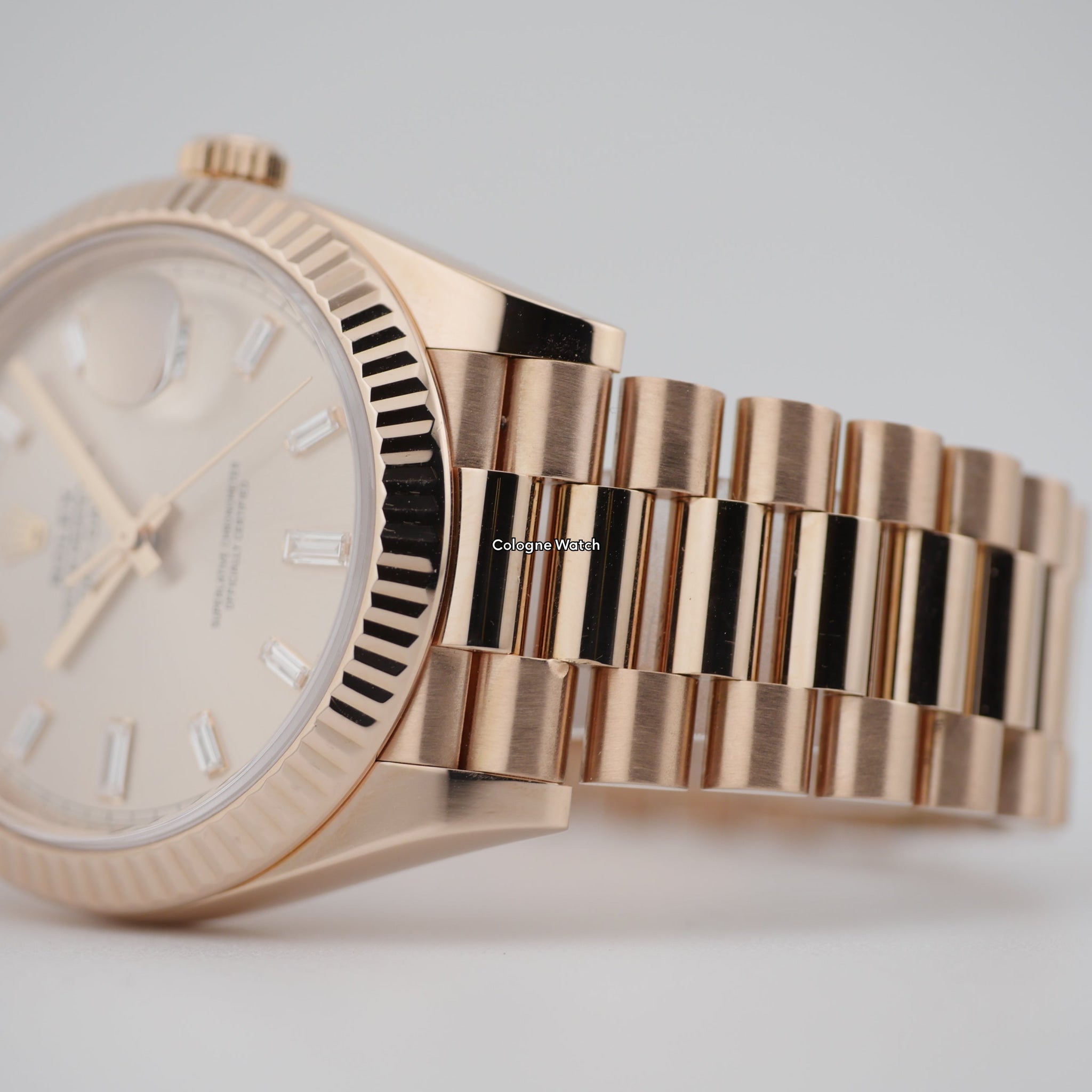 Rolex Day-Date 40 Roségold 228235 - 2022