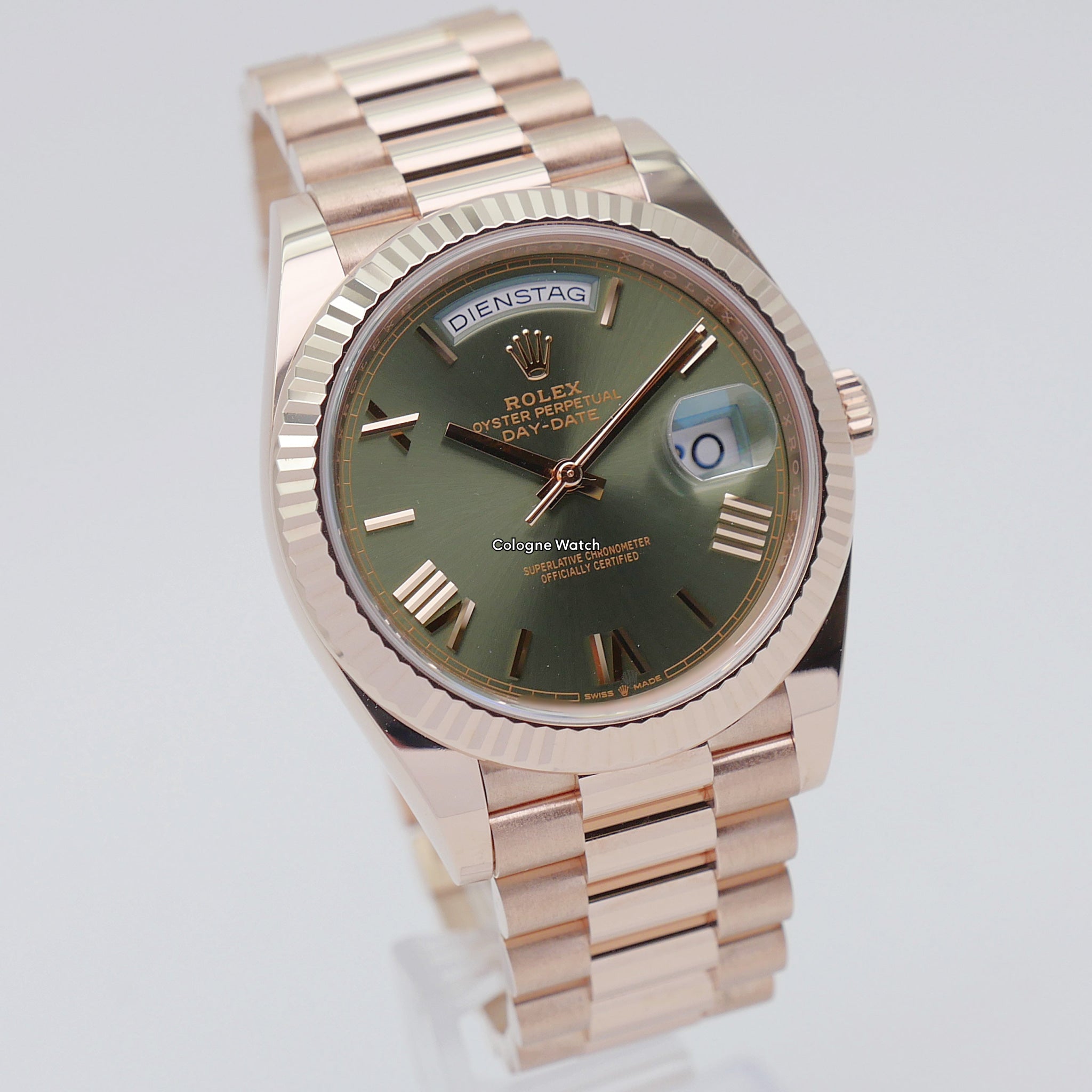 Rolex Day-Date 40 228235 - 2022 Roségold