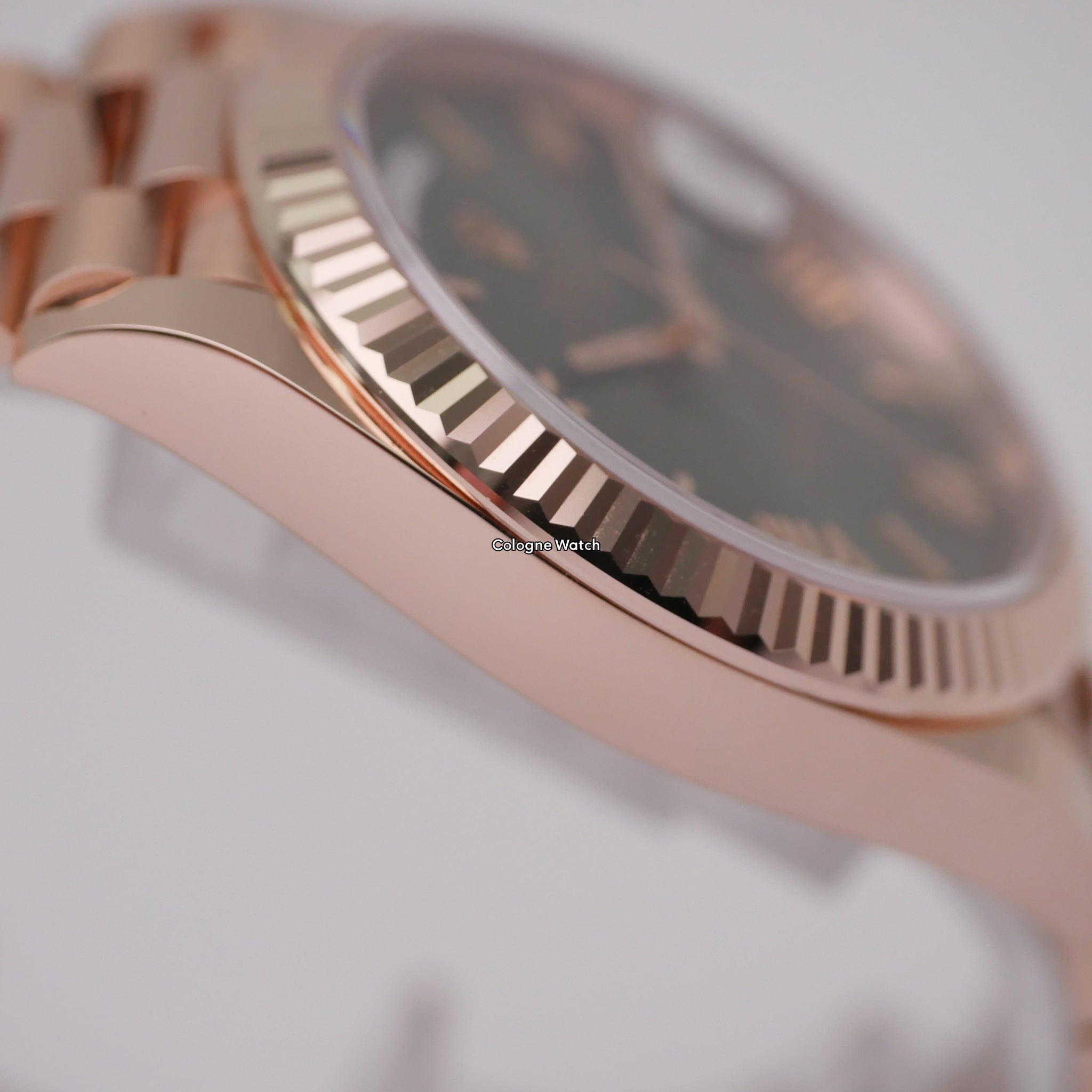 Rolex Day-Date 40 228235 - 2022 Roségold