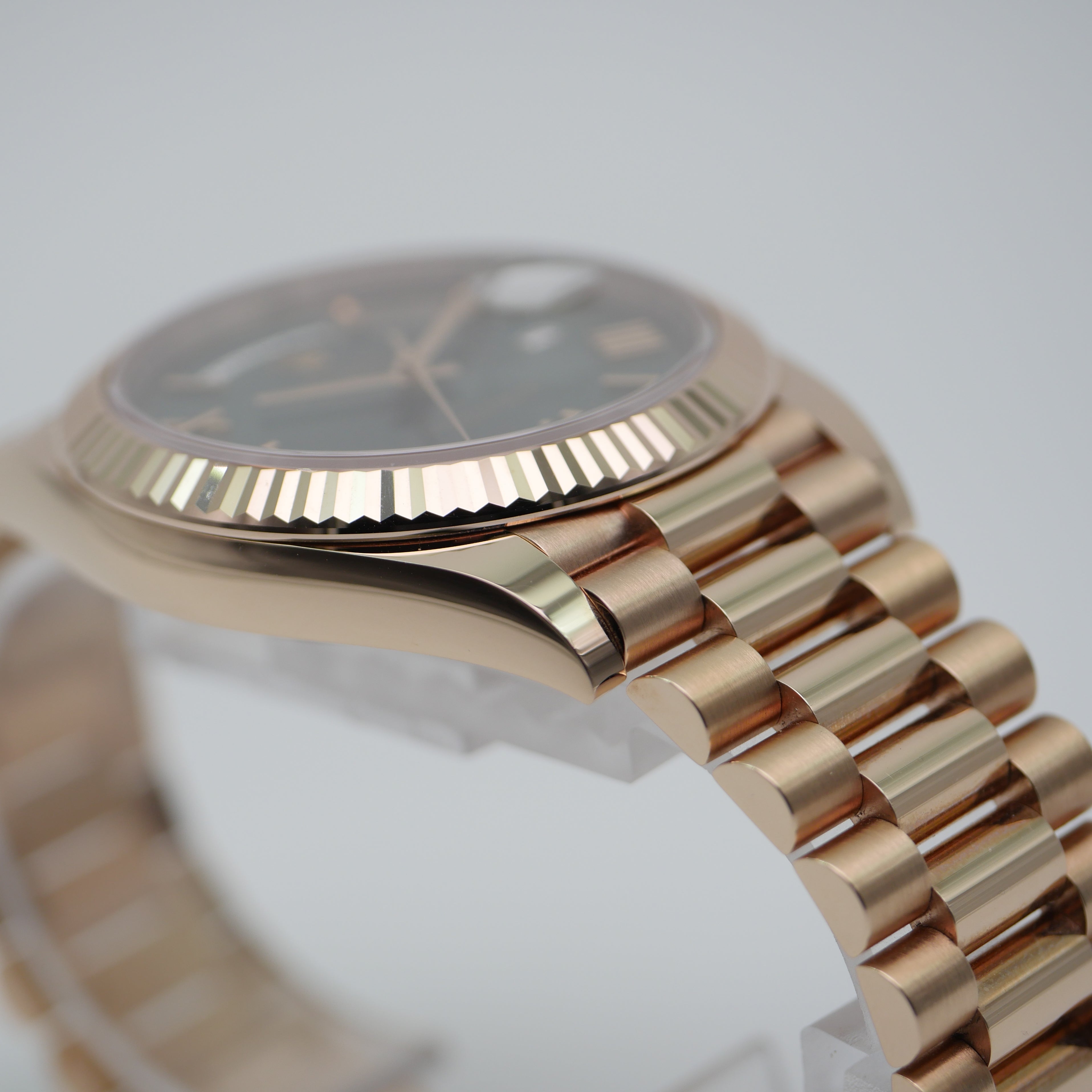 Rolex Day-Date 40 Rose Gold 228235 - 2023