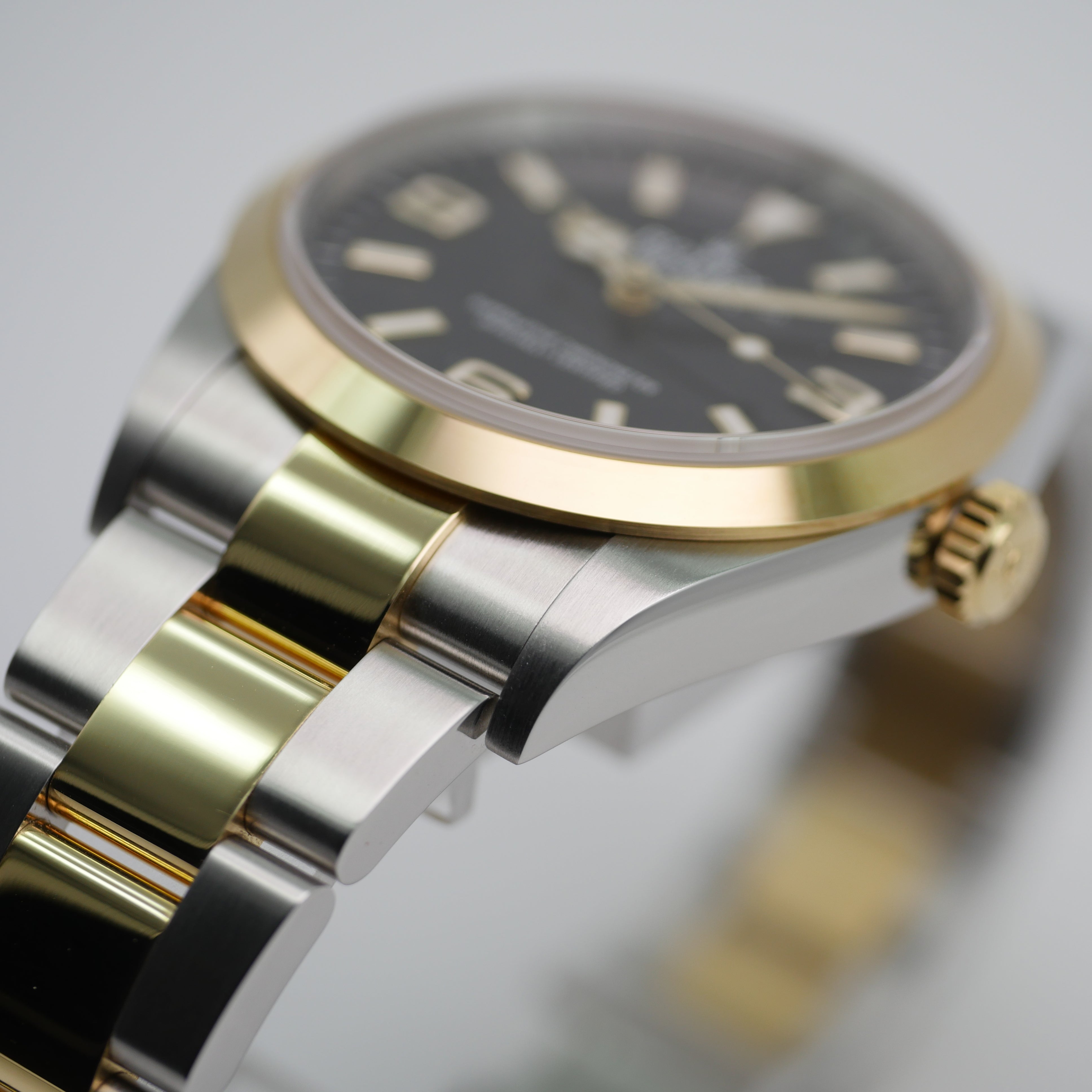 Rolex Explorer 36 Steel / Yellow Gold 124273 - 2021 