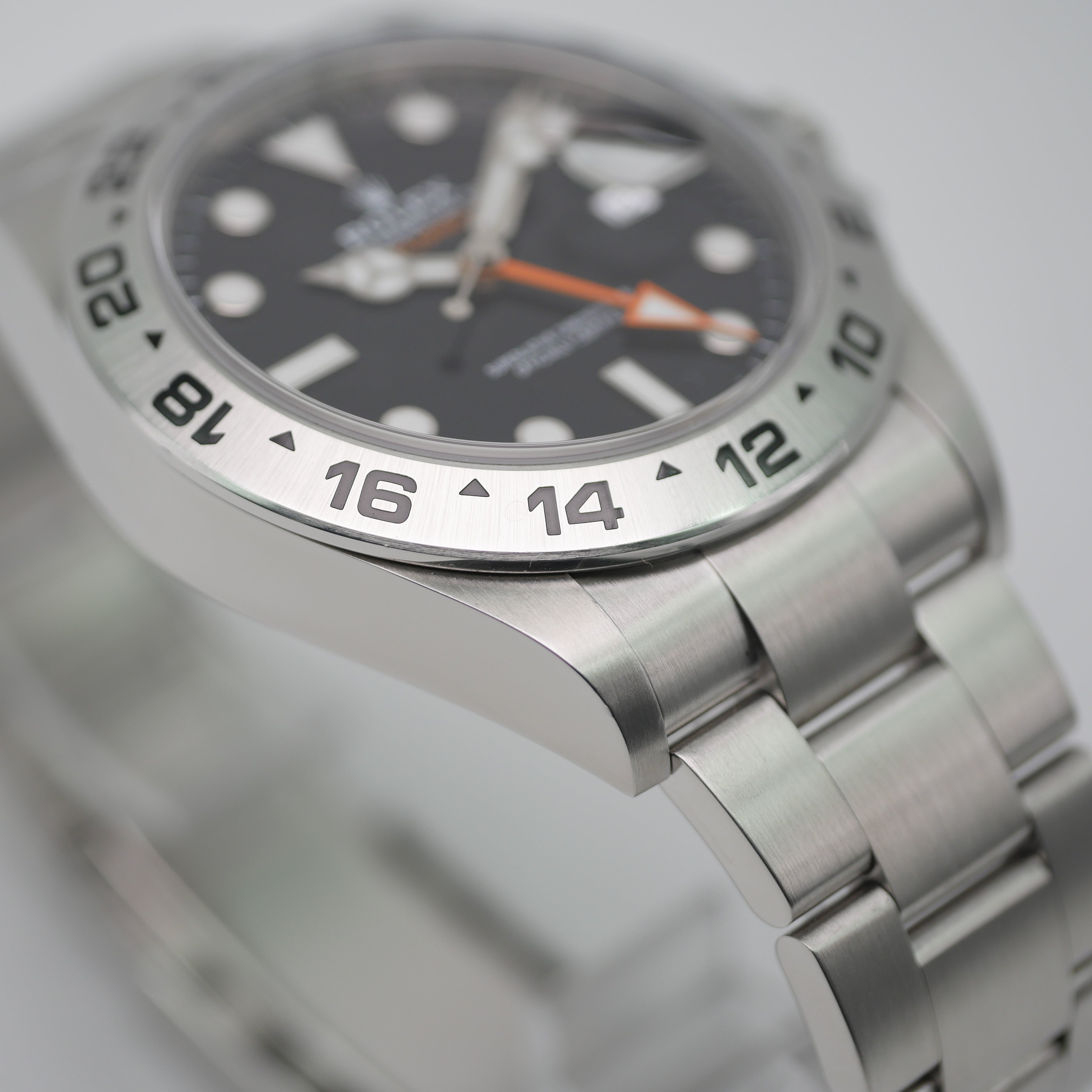Rolex Explorer II Stahl 226570 - 2021
