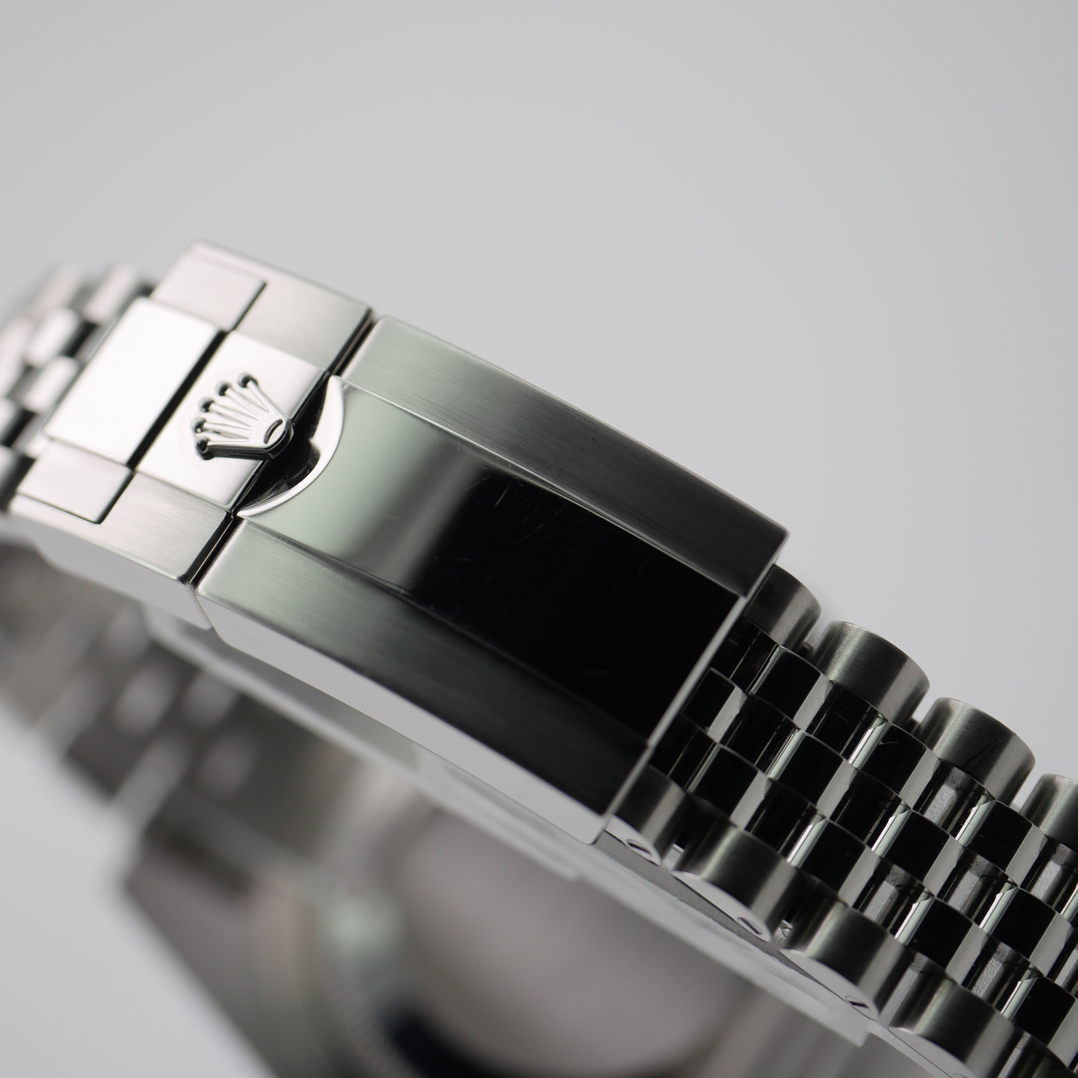 Rolex GMT-Master II Steel 126710BLNR -2021