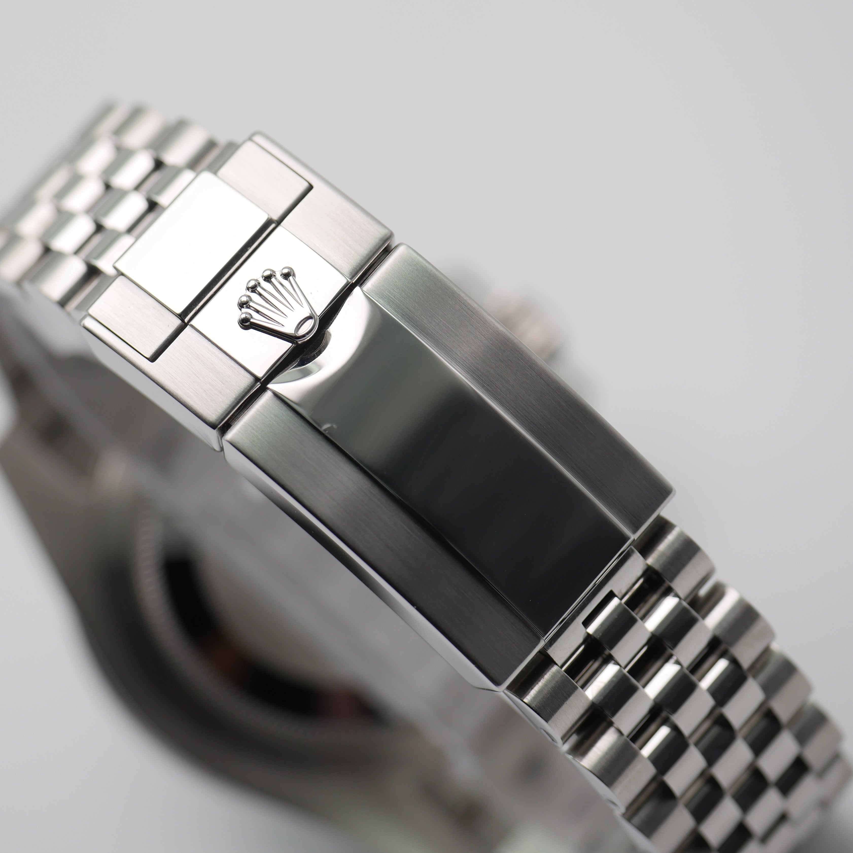 Rolex GMT-Master II 126710BLRO - 2020