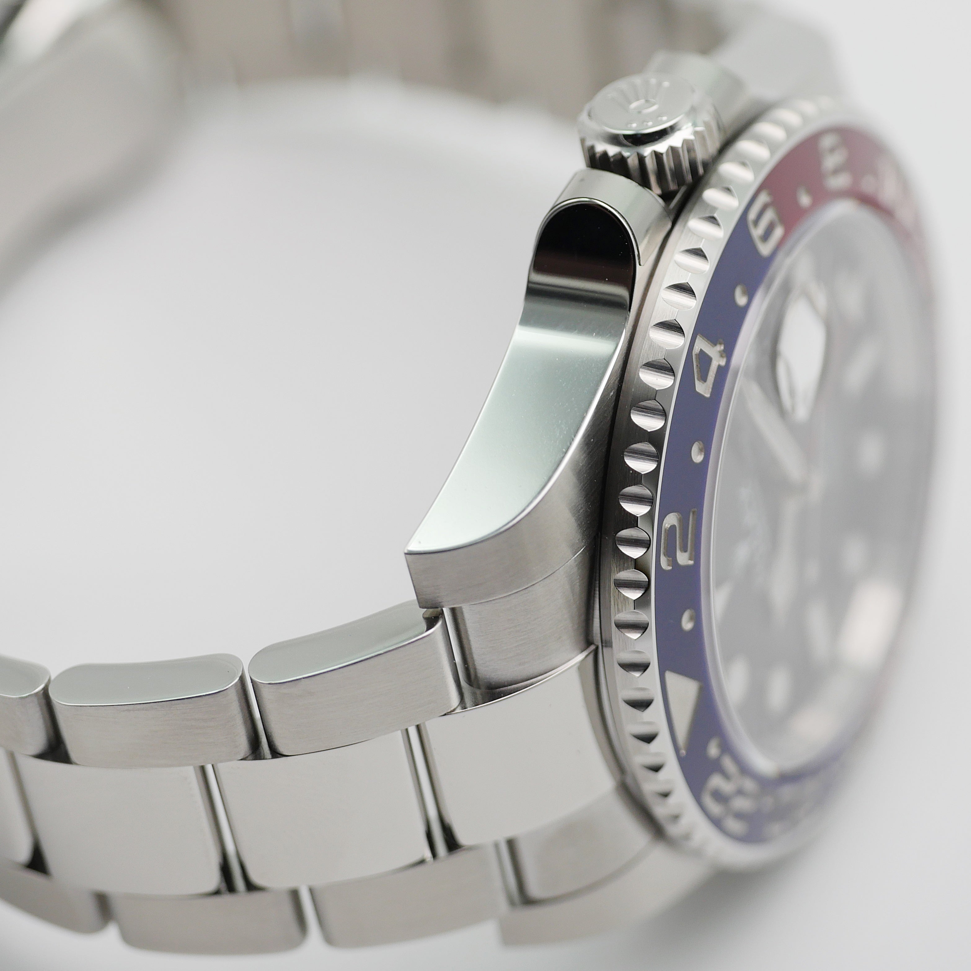 Rolex GMT-Master II 126710BLRO "Pepsi" - 2022