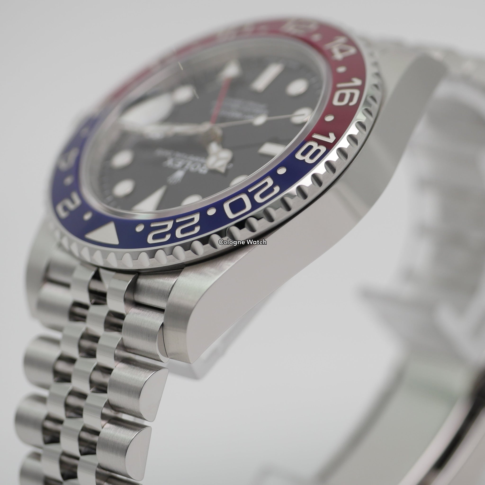 Rolex GMT-Master II Stahl 126710BLRO - 2019