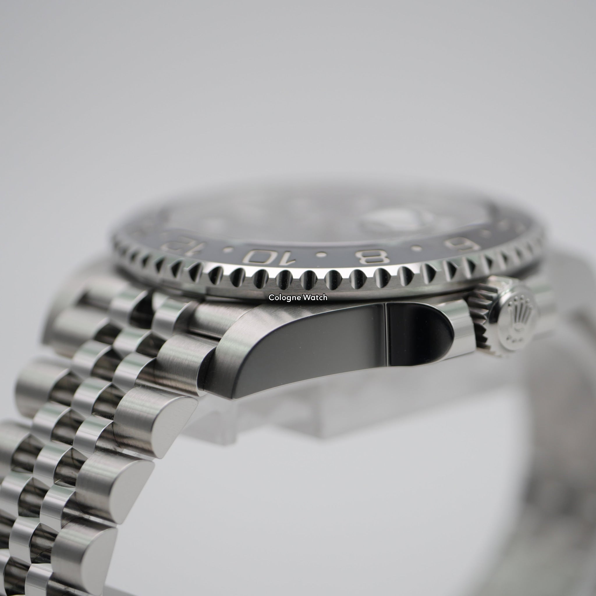 Rolex GMT-Master II Stahl 126710GRNR - 2024