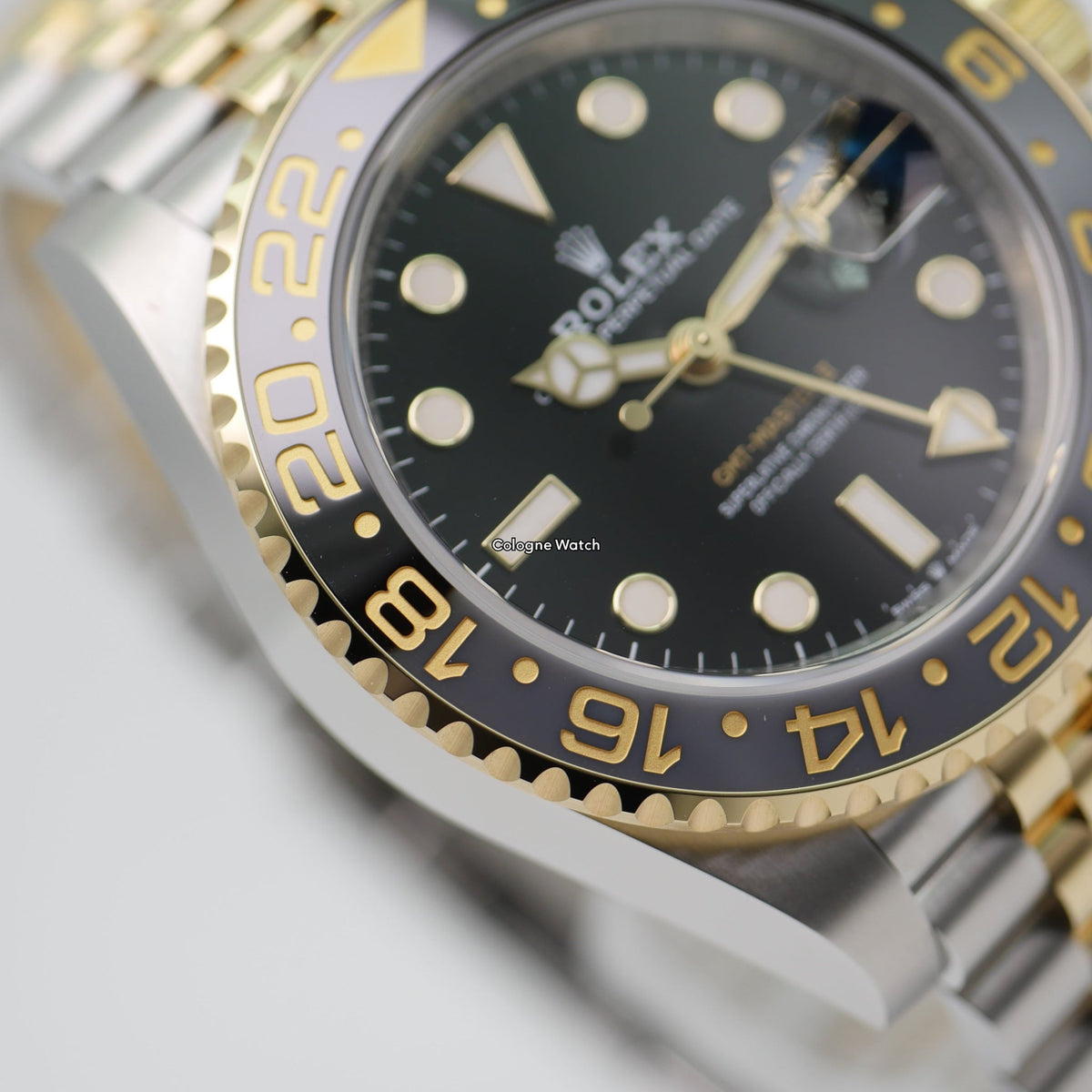 Rolex GMT-Master II Stahl / Gold 126713GRNR - 2025
