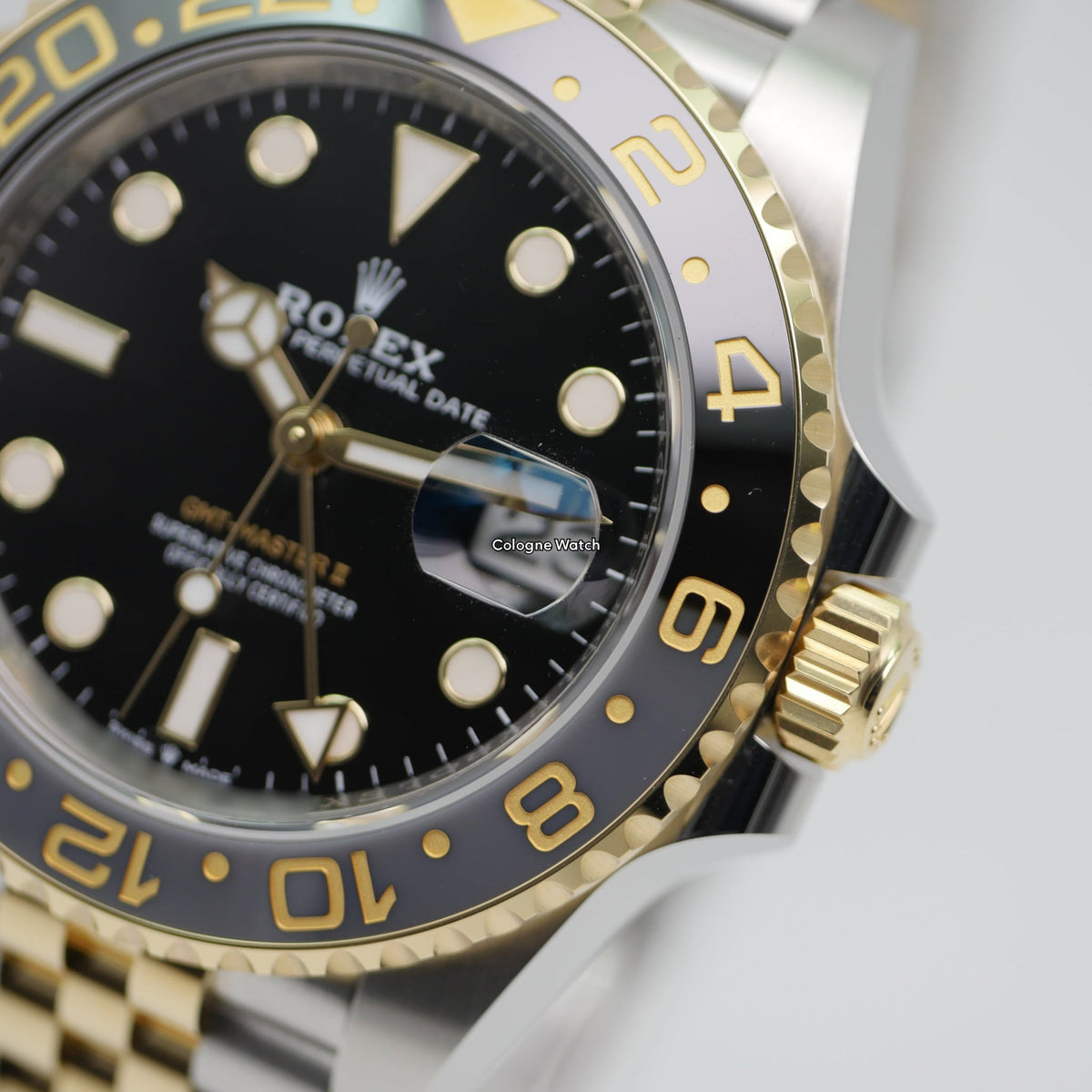 Rolex GMT-Master II Stahl / Gold 126713GRNR - 2025