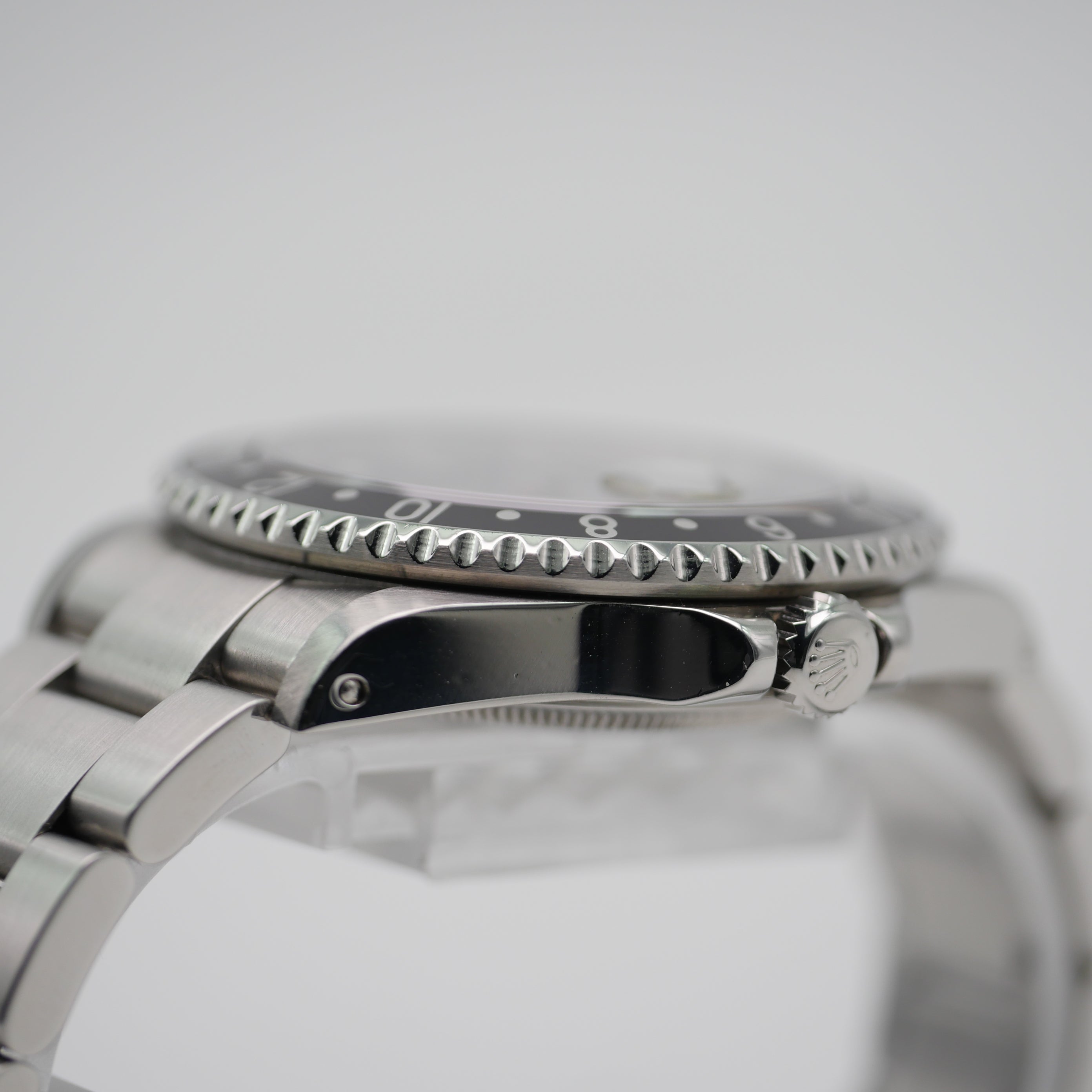 Rolex GMT-Master II Steel 16710 - 2001 - only Watch 
