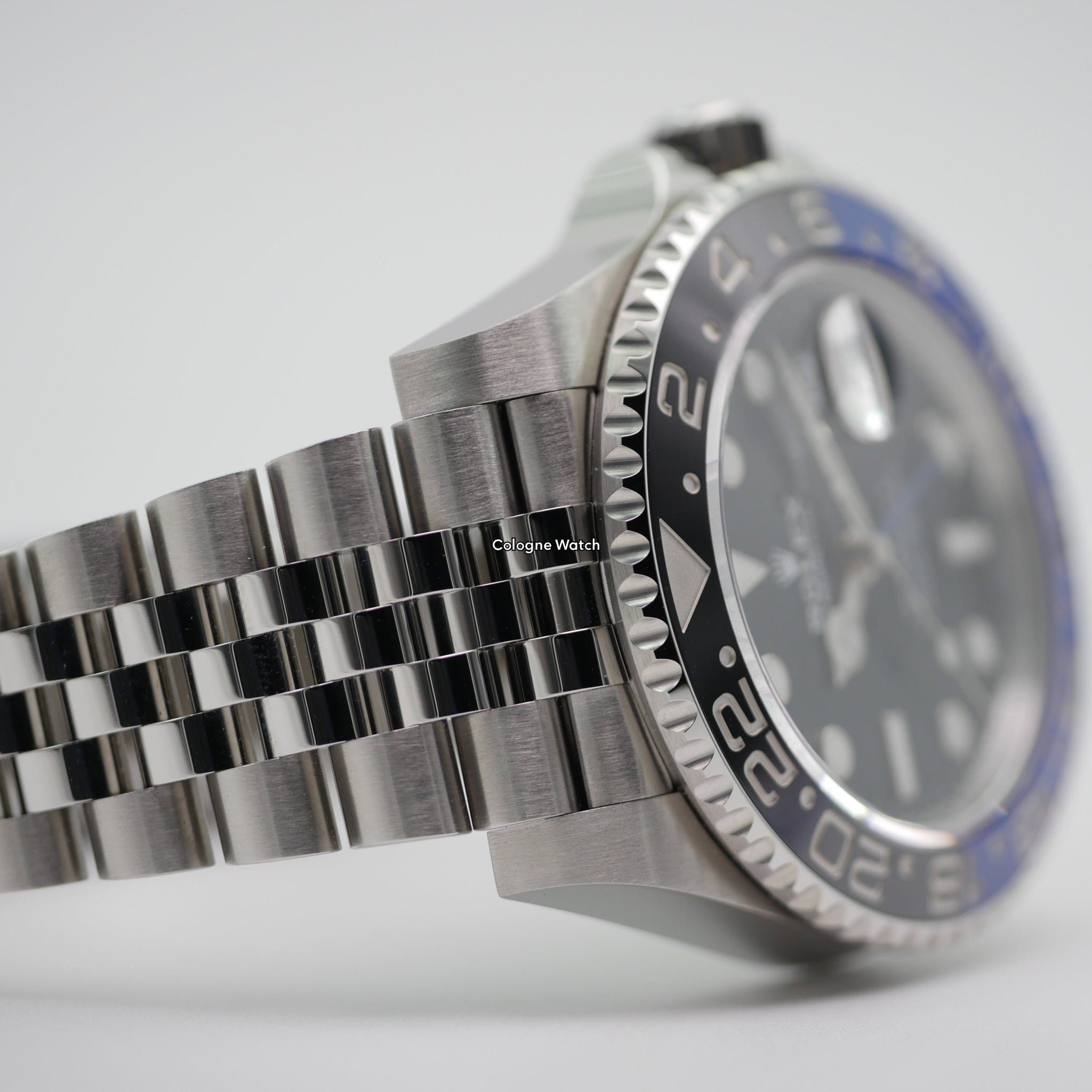 Rolex GMT-Master II Stahl 126710BLNR - 2023