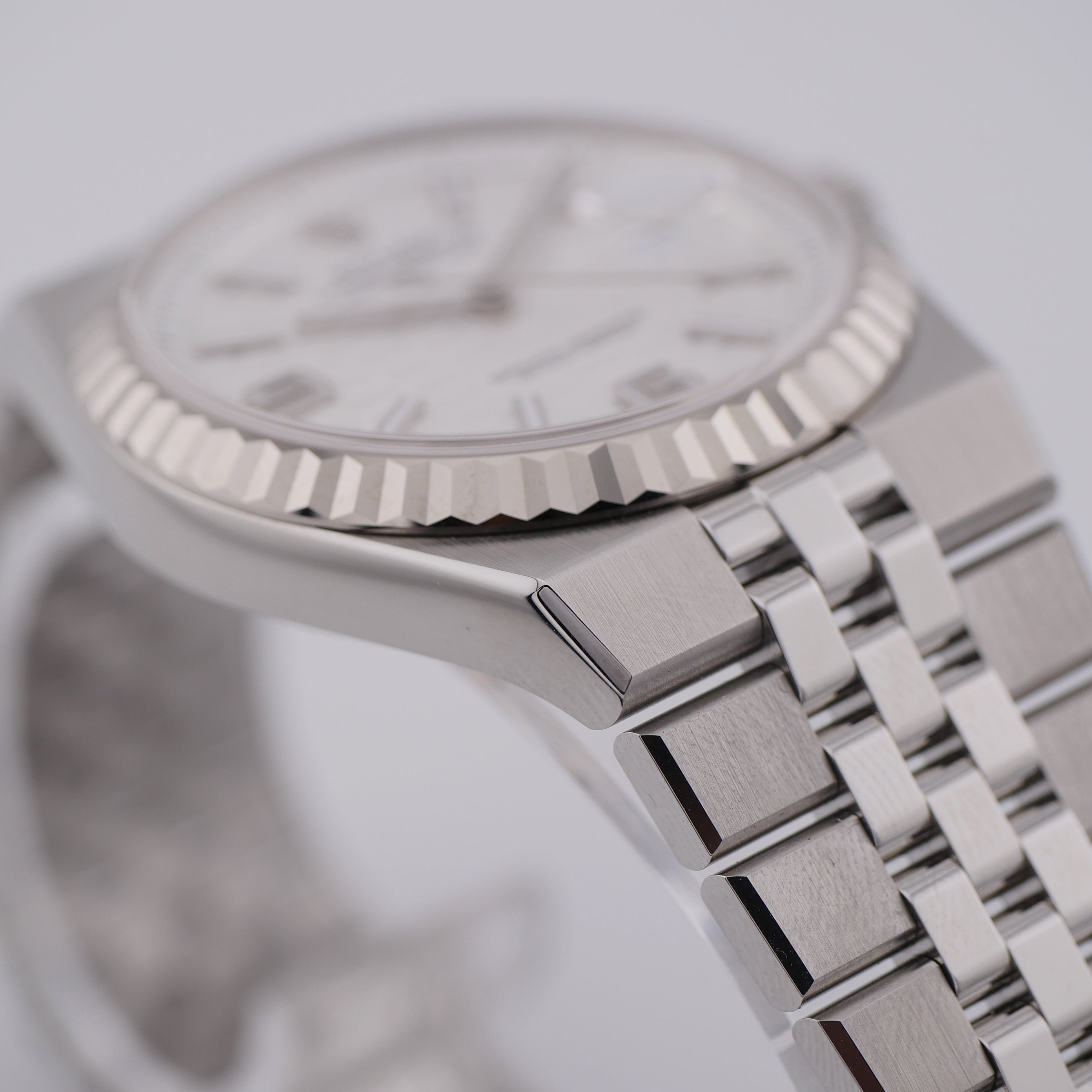 Rolex Land-Dweller 36 Steel 127234 - 2026