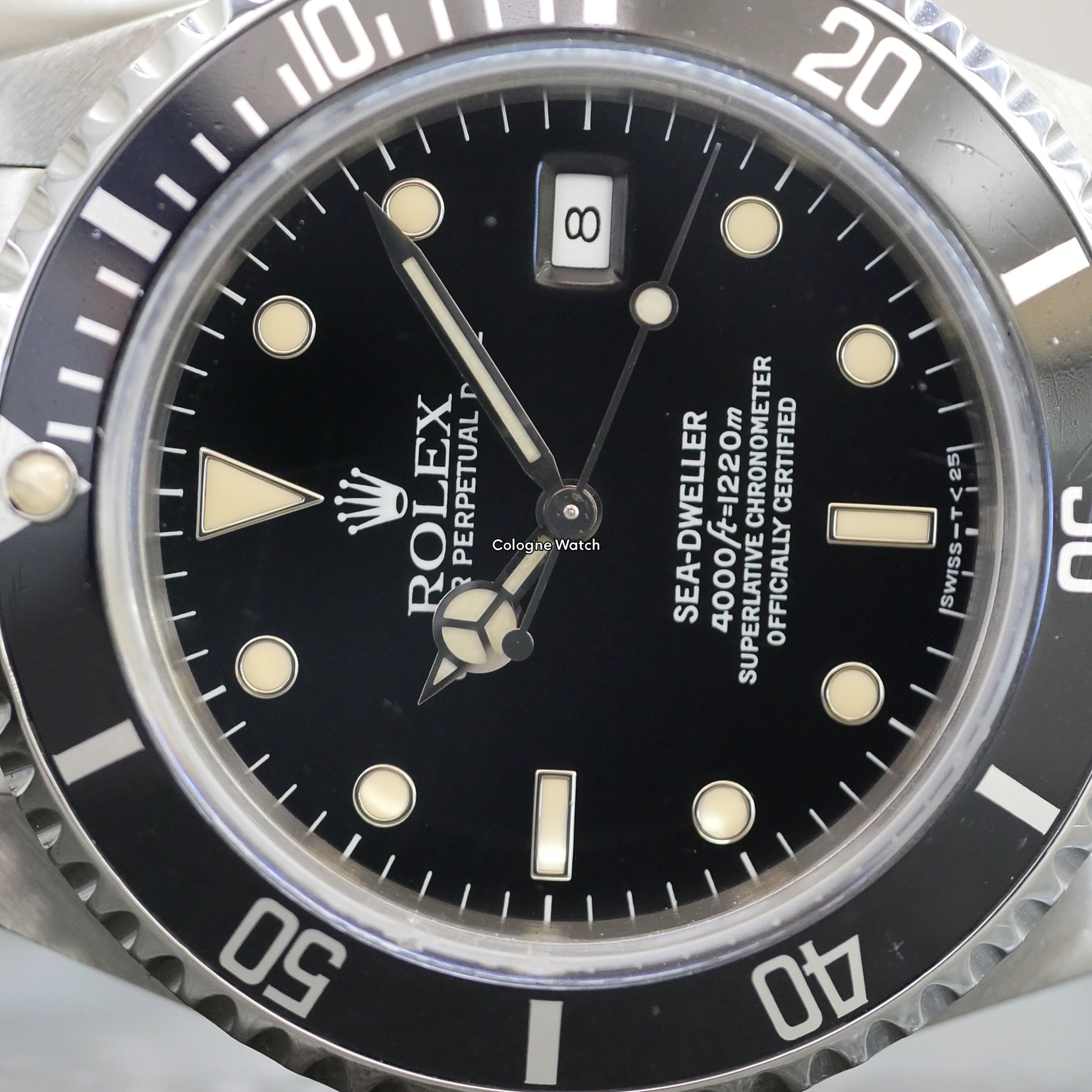 Rolex Sea-Dweller 16600 - 2004
