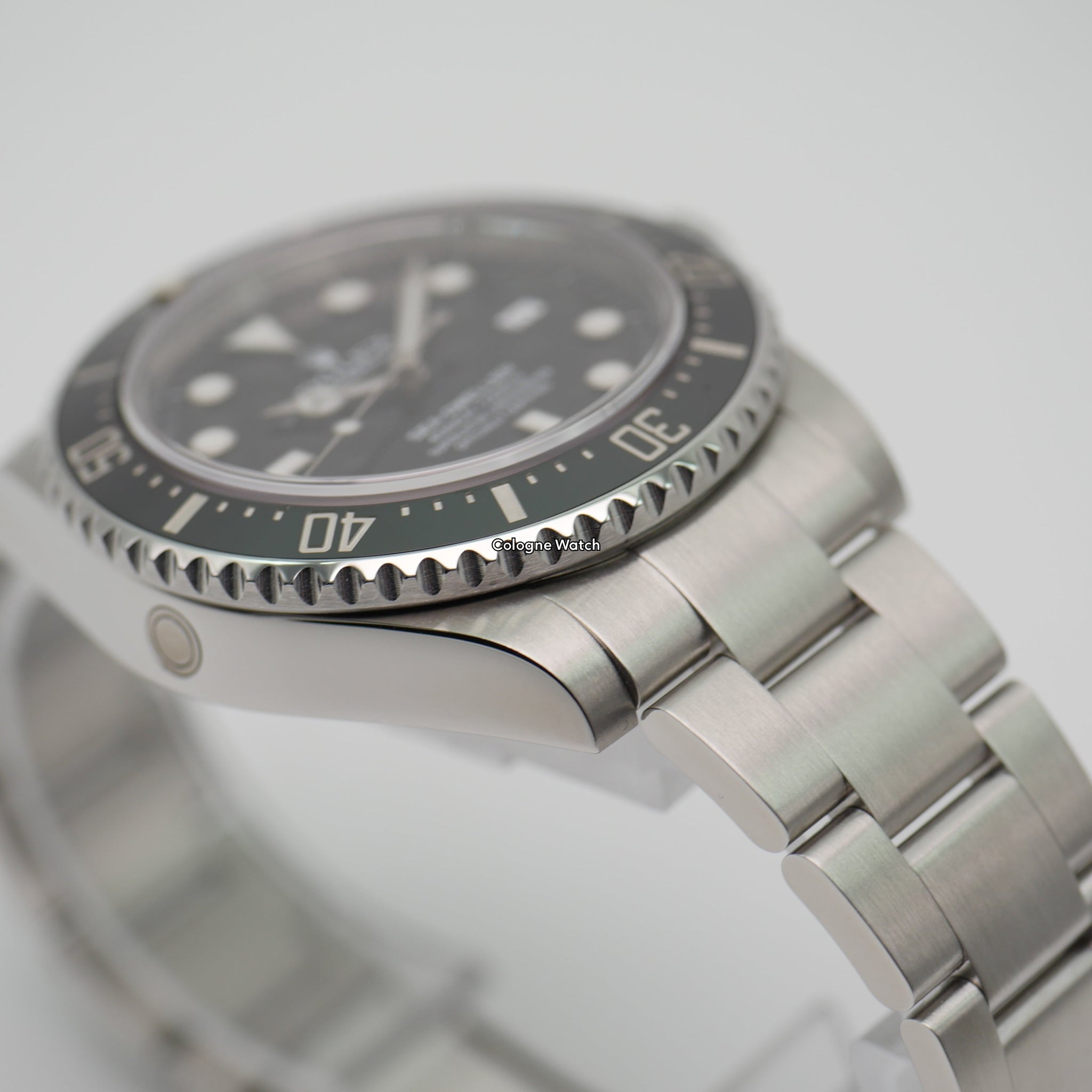 Rolex Sea-Dweller 4000 Steel 116600 - 2015 