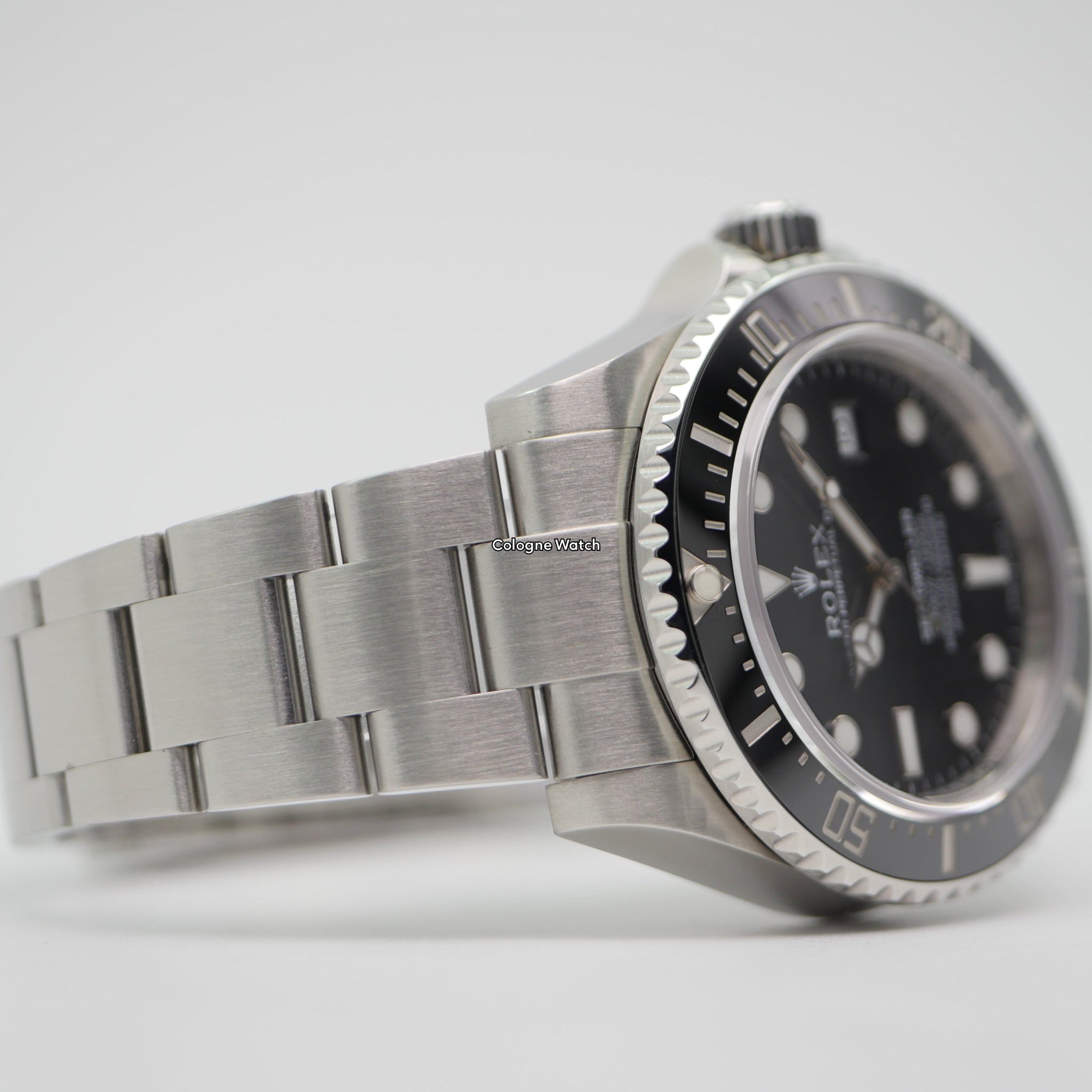 Rolex Sea-Dweller 4000 Steel 116600 - 2015 