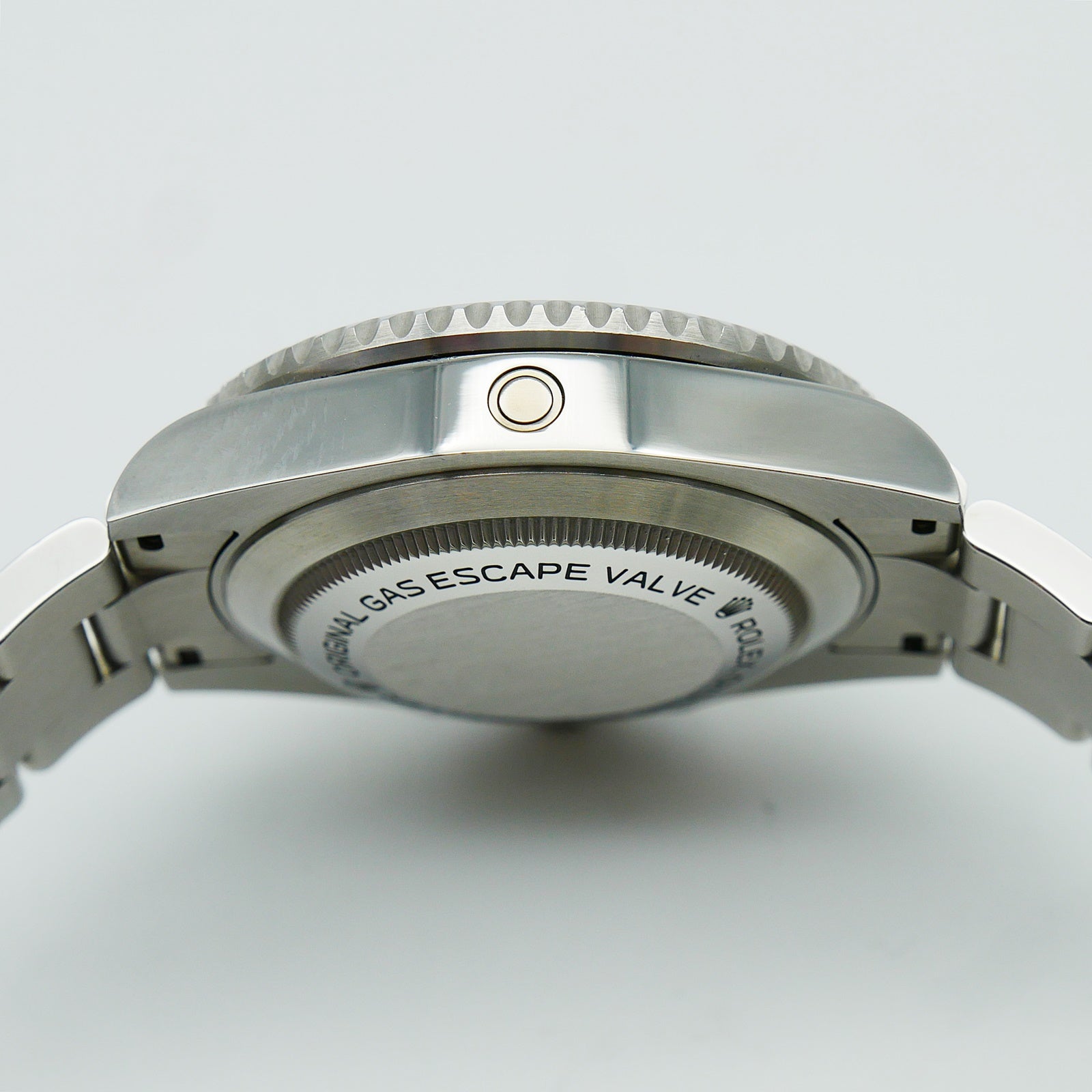 Rolex Sea-Dweller 4000 Stahl 116600 - 2016