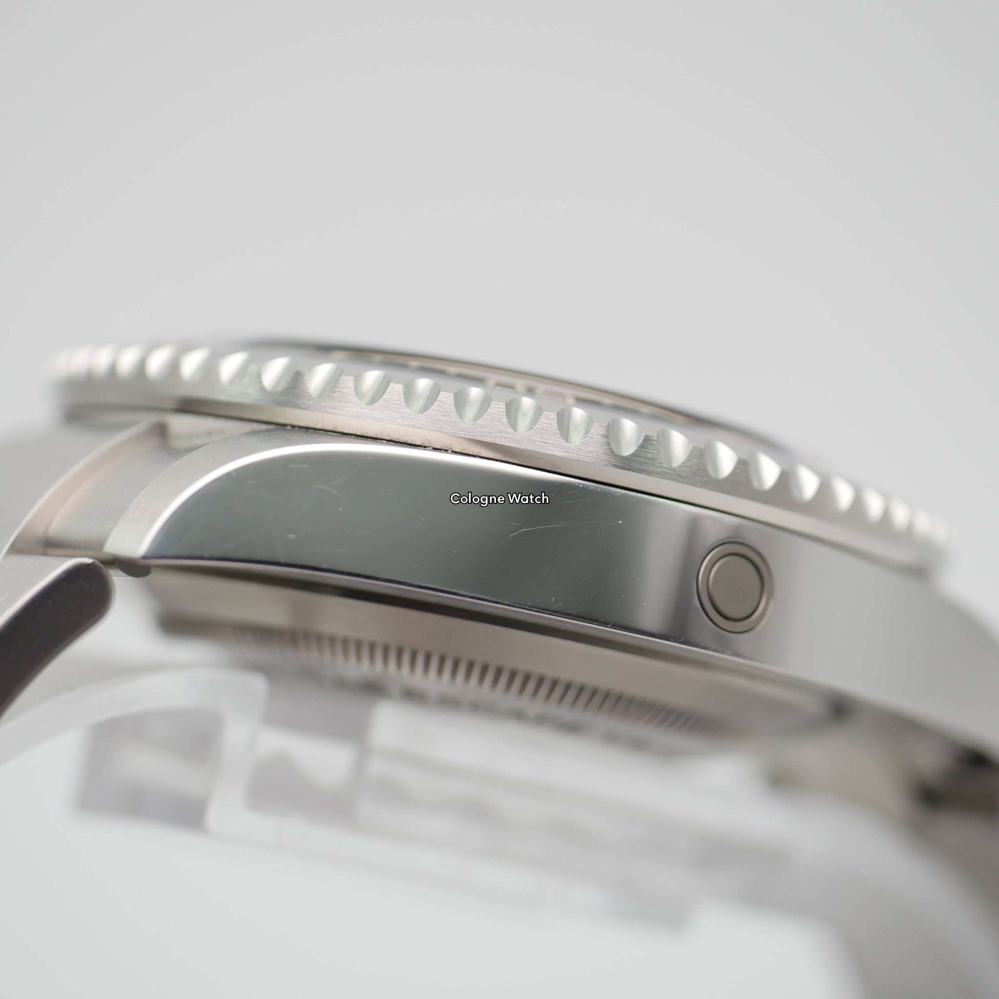 Rolex Sea-Dweller 43 Steel 126600 - 2018 
