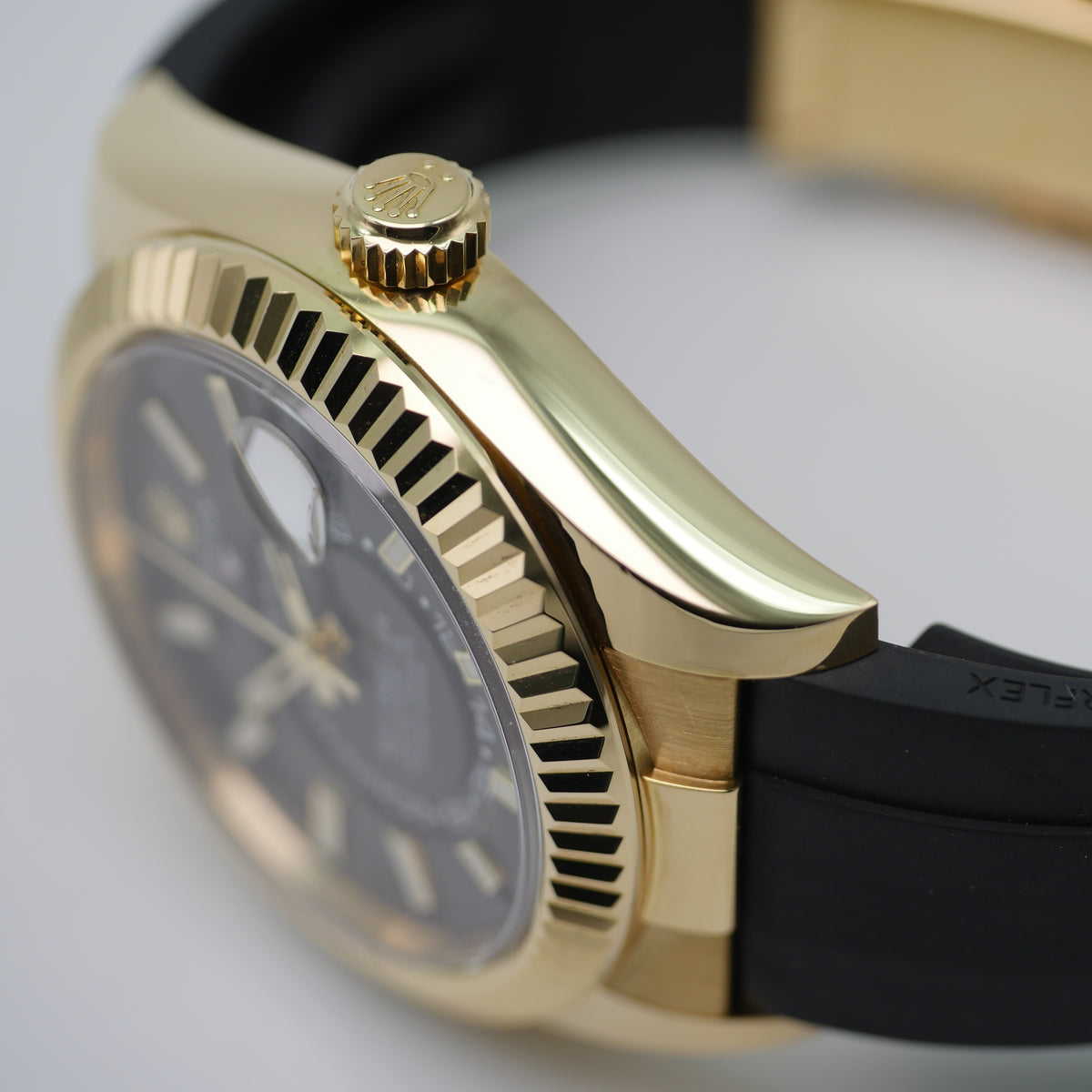 Rolex Sky Dweller 326238 Gelbgold - 2023