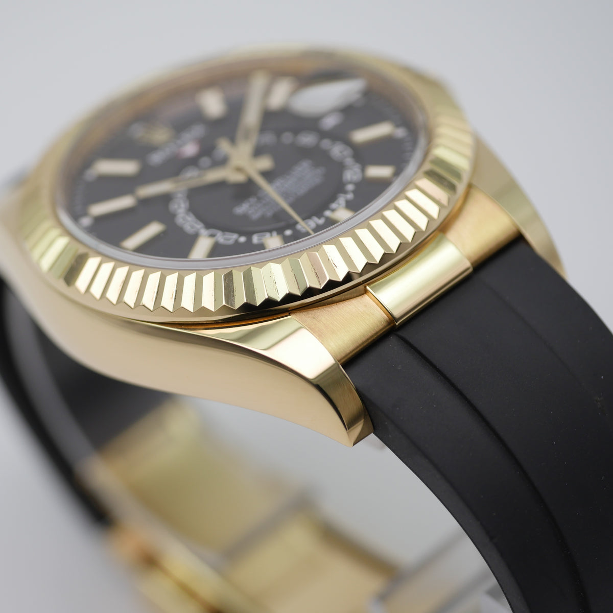 Rolex Sky Dweller 326238 Gelbgold - 2023