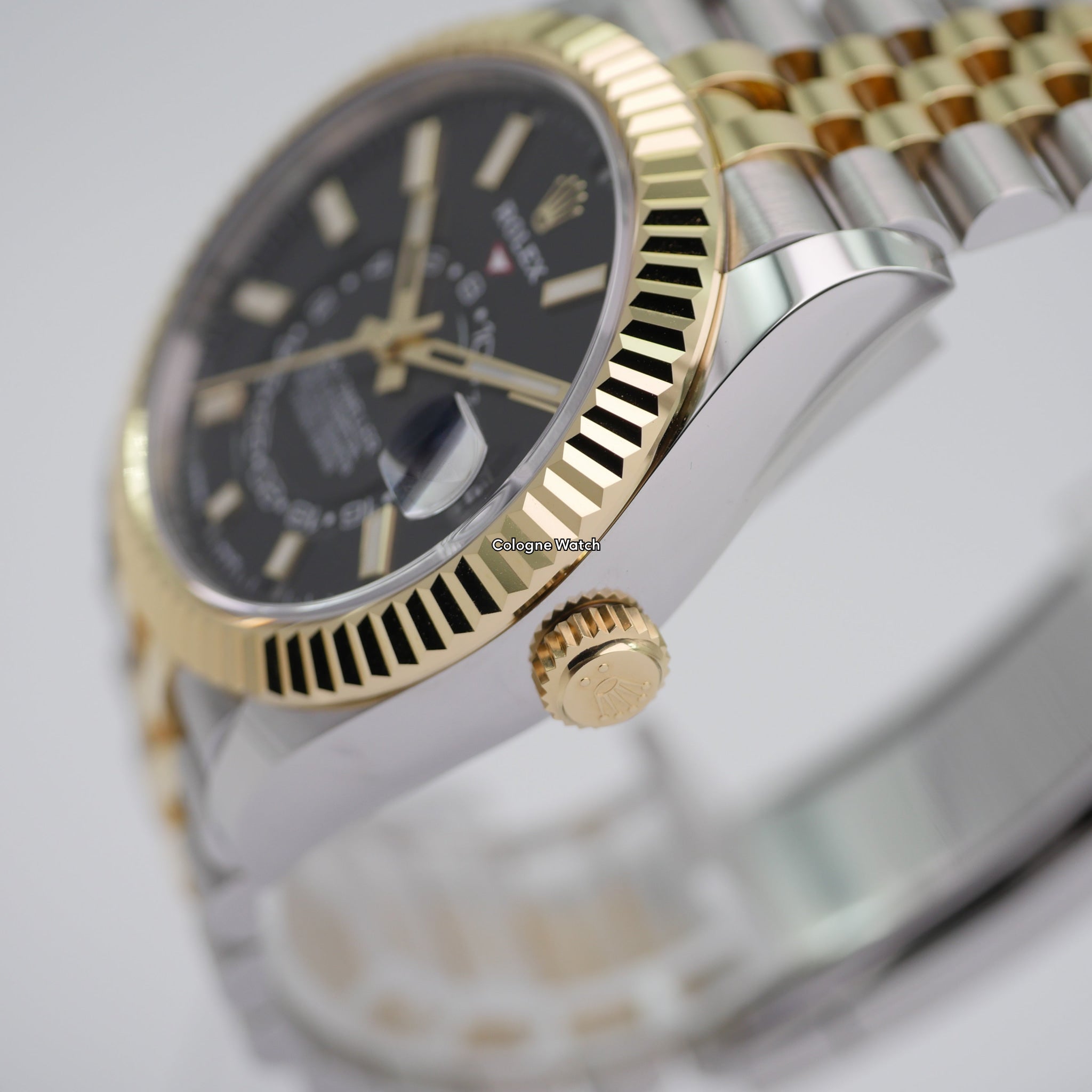 Rolex Sky Dweller 33693 - 2023