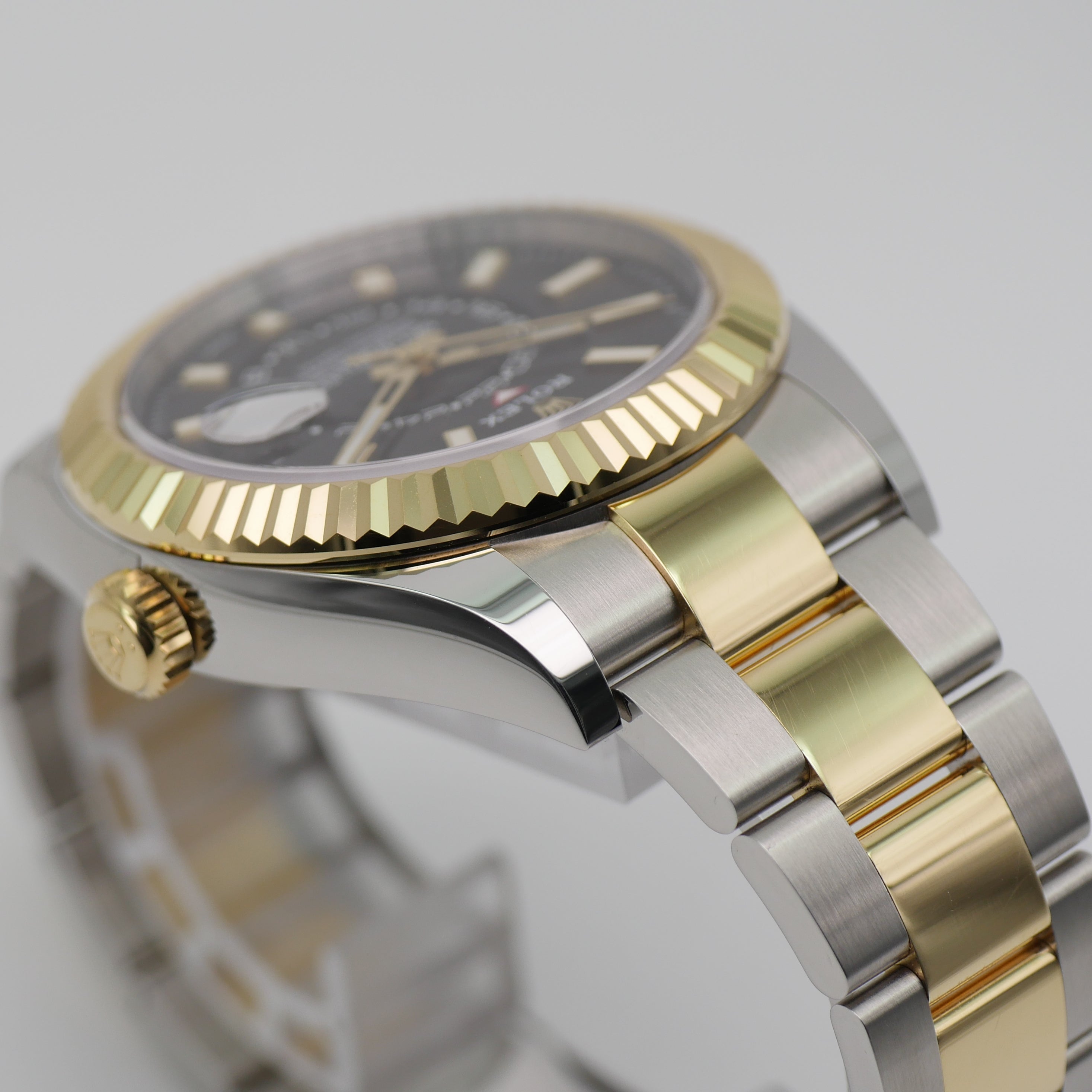 Rolex Sky-Dweller Stahl / Gelbgold 326933 - 2018