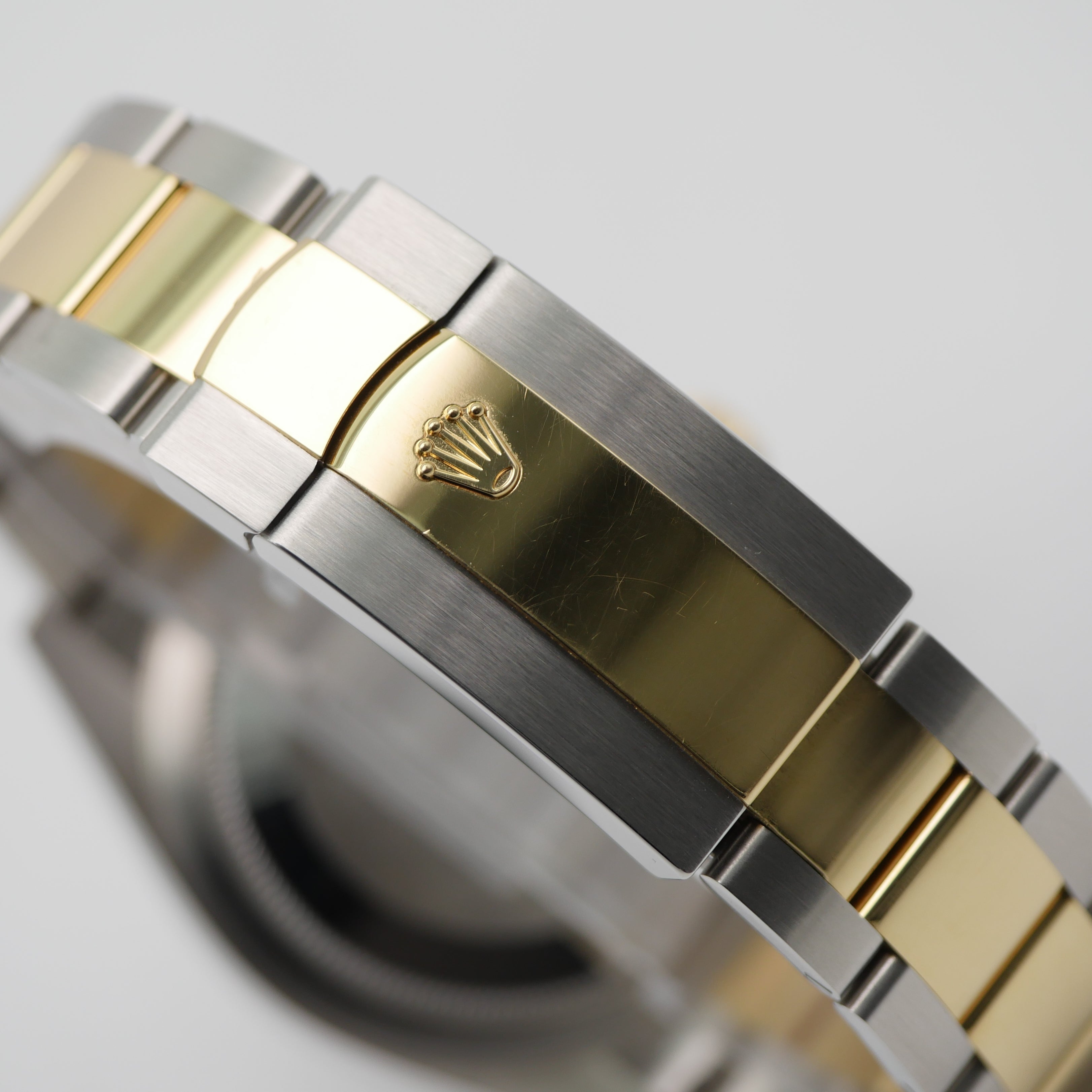Rolex Sky-Dweller Stahl / Gelbgold 326933 - 2018