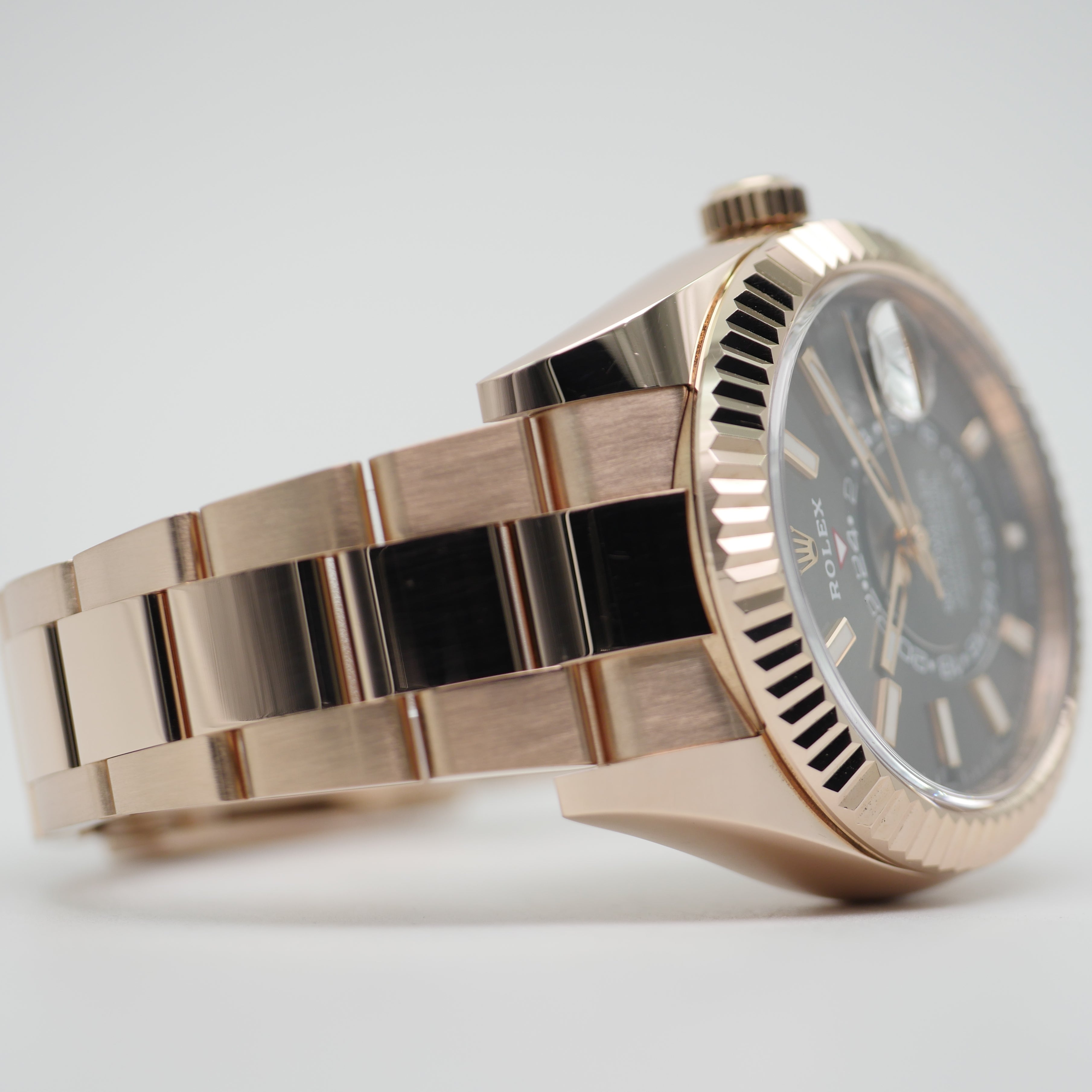 Rolex Sky Dweller Rosegold 326935 - 2018