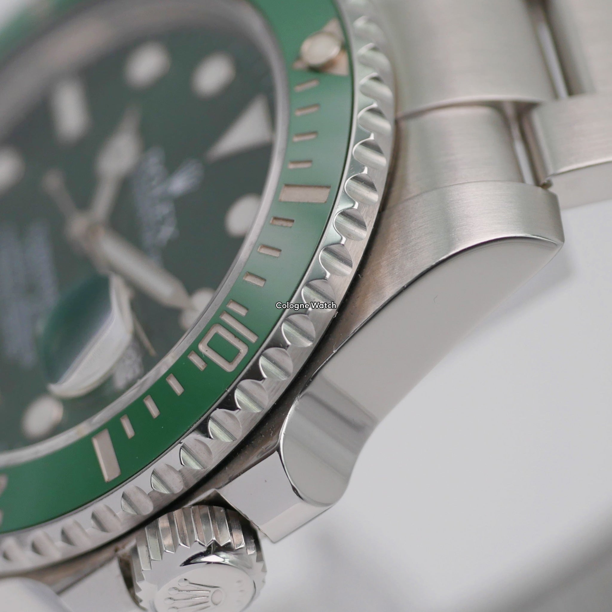 Rolex Submariner 116610LV - 2017 "Hulk"