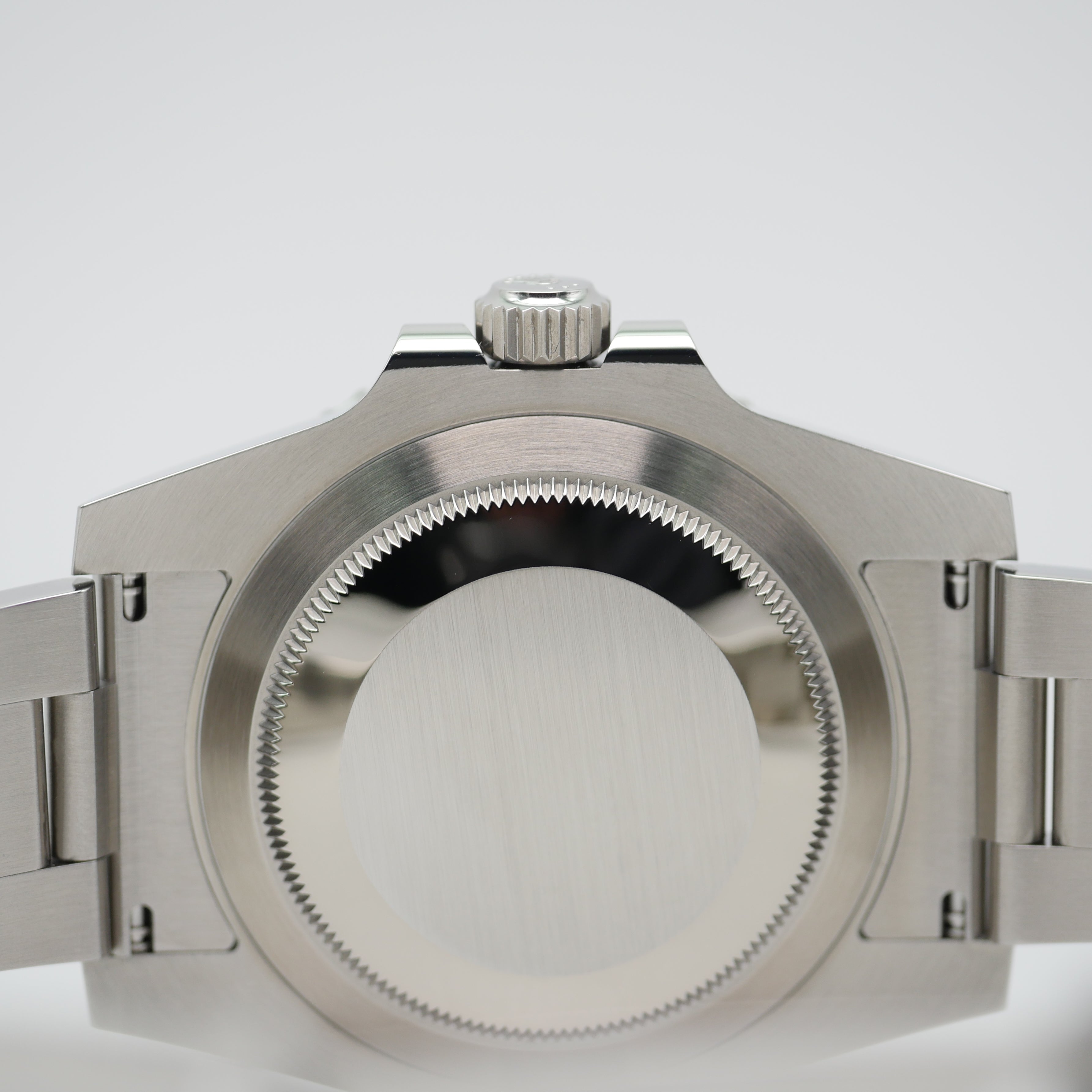 Rolex Submariner Date Stahl 116610LV ''Hulk'' - 2019
