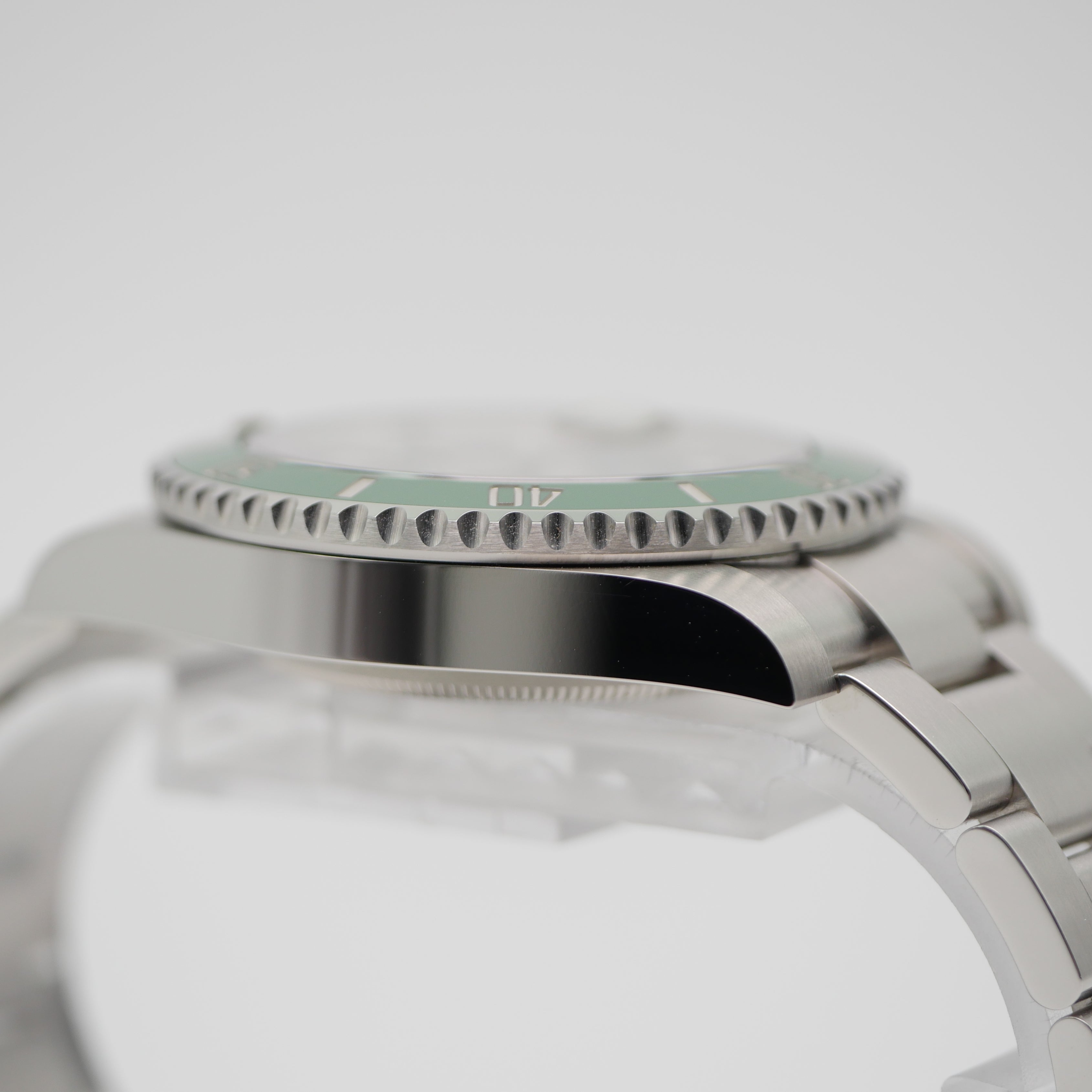 Rolex Submariner Date Stahl 116610LV ''Hulk'' - 2019