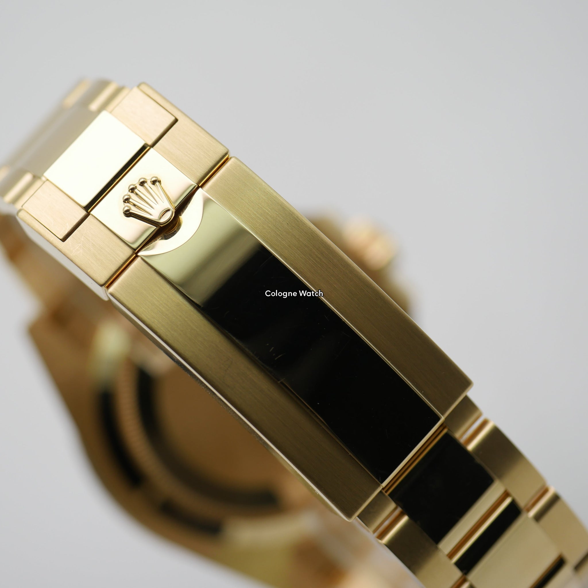 Rolex Submariner 41 Yellow Gold 126618LN - 2021 