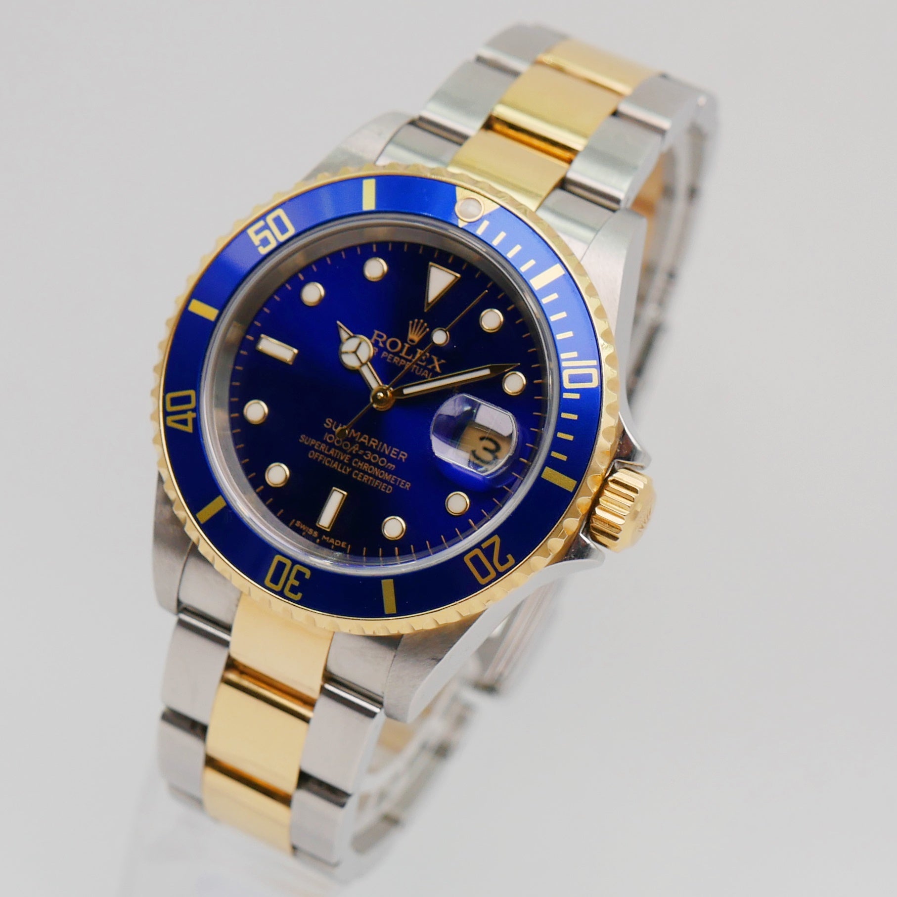 Rolex Submariner Date Steel / Gold 16613 - 1993