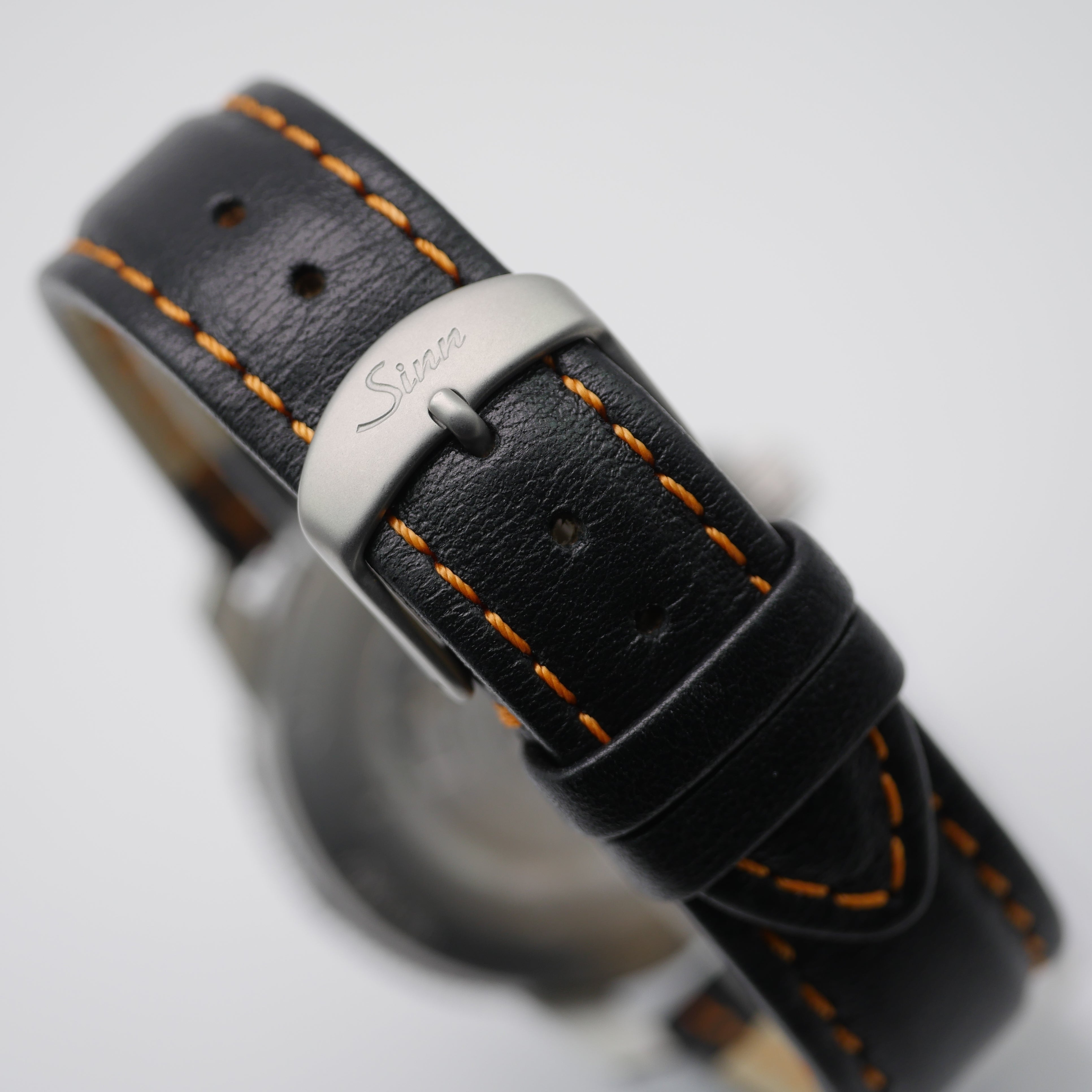Sinn 105 St Sa UTC Steel 105.020 - 2022 