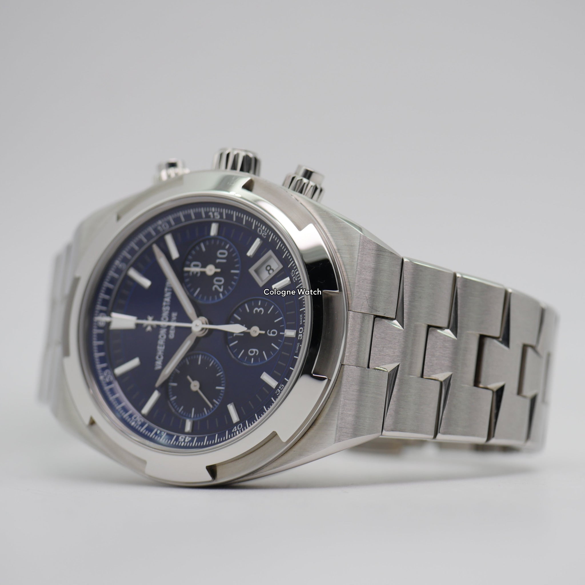 Vacheron Constantin Overseas Chronograph Steel 5500V/110A-B148 - 2021 
