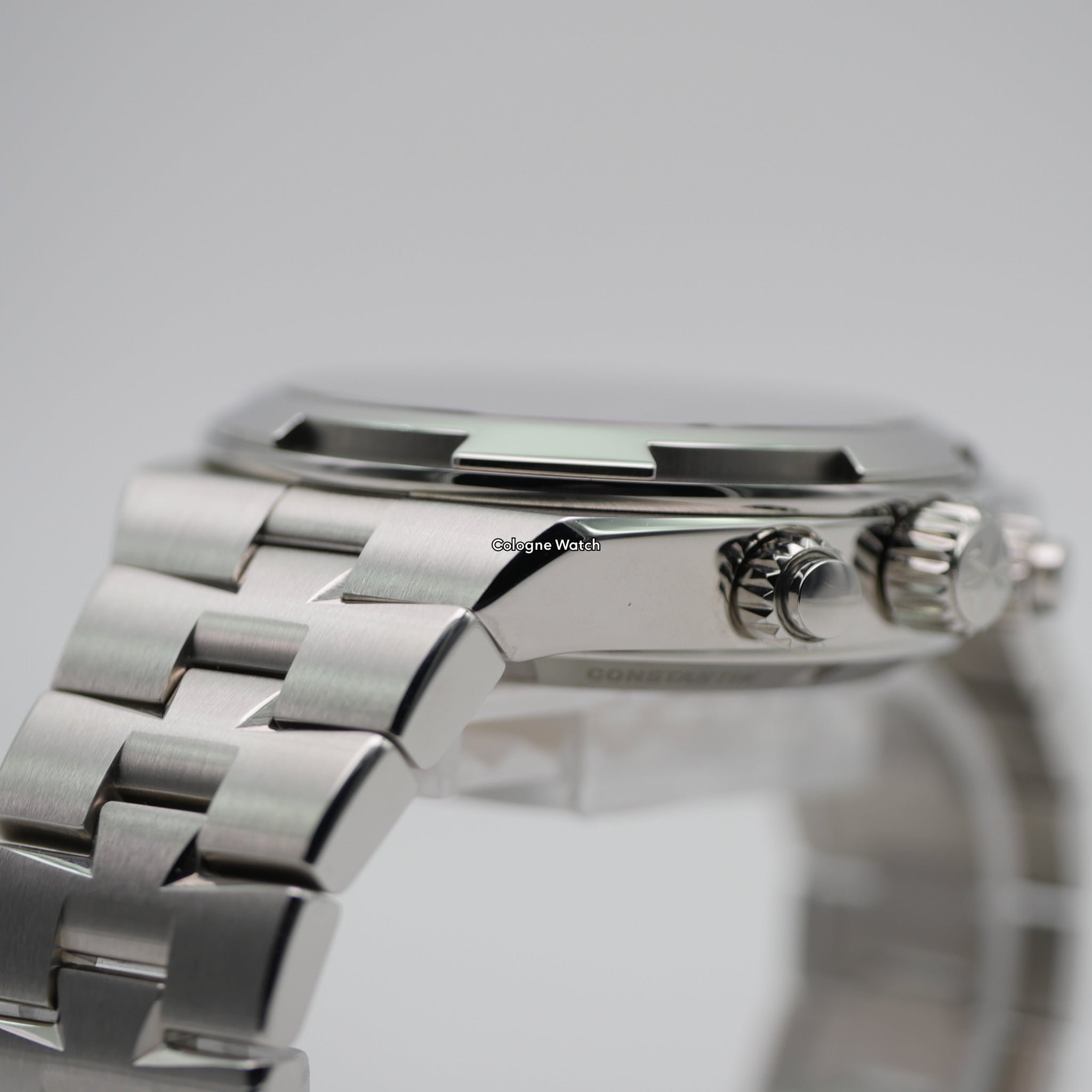 Vacheron Constantin Overseas Chronograph Steel 5500V/110A-B148 - 2021 