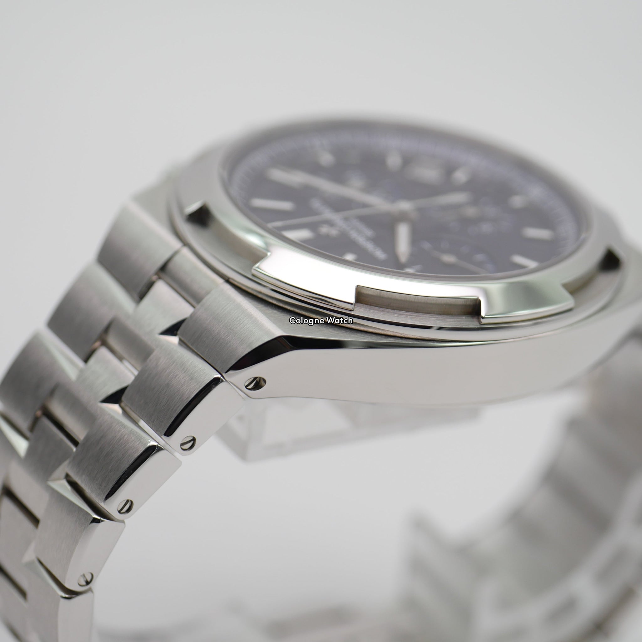Vacheron Constantin Overseas Chronograph Steel 5500V/110A-B148 - 2021 