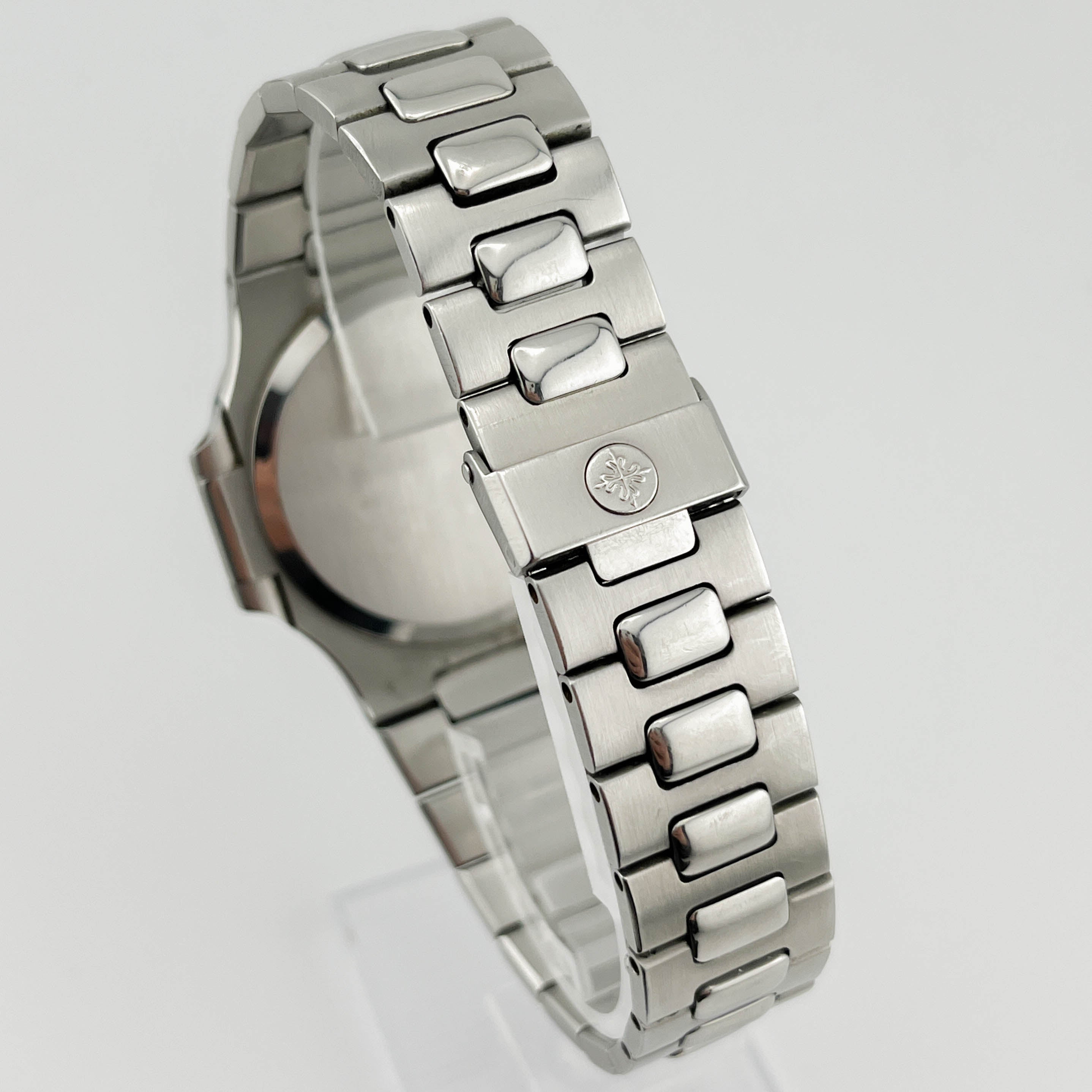 Patek Philippe Nautilus Jumbo 3700 Stahl Stammbuchauszug