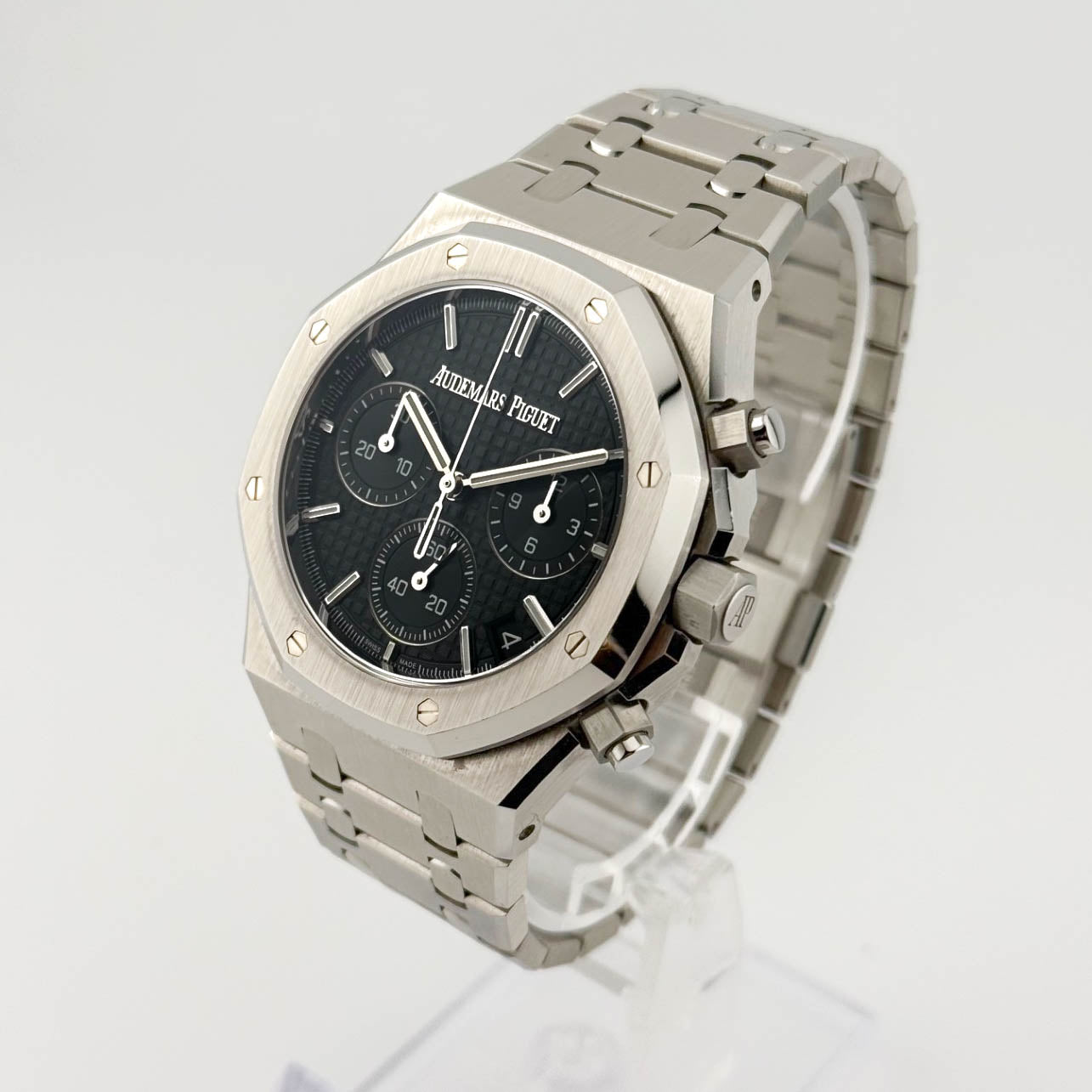 Audemars Piguet Royal Oak 26240ST 50th Anniversary - 2022