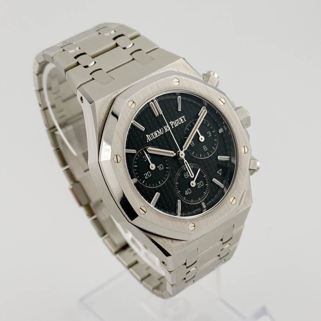Audemars Piguet Royal Oak 26240ST 50th Anniversary - 2022