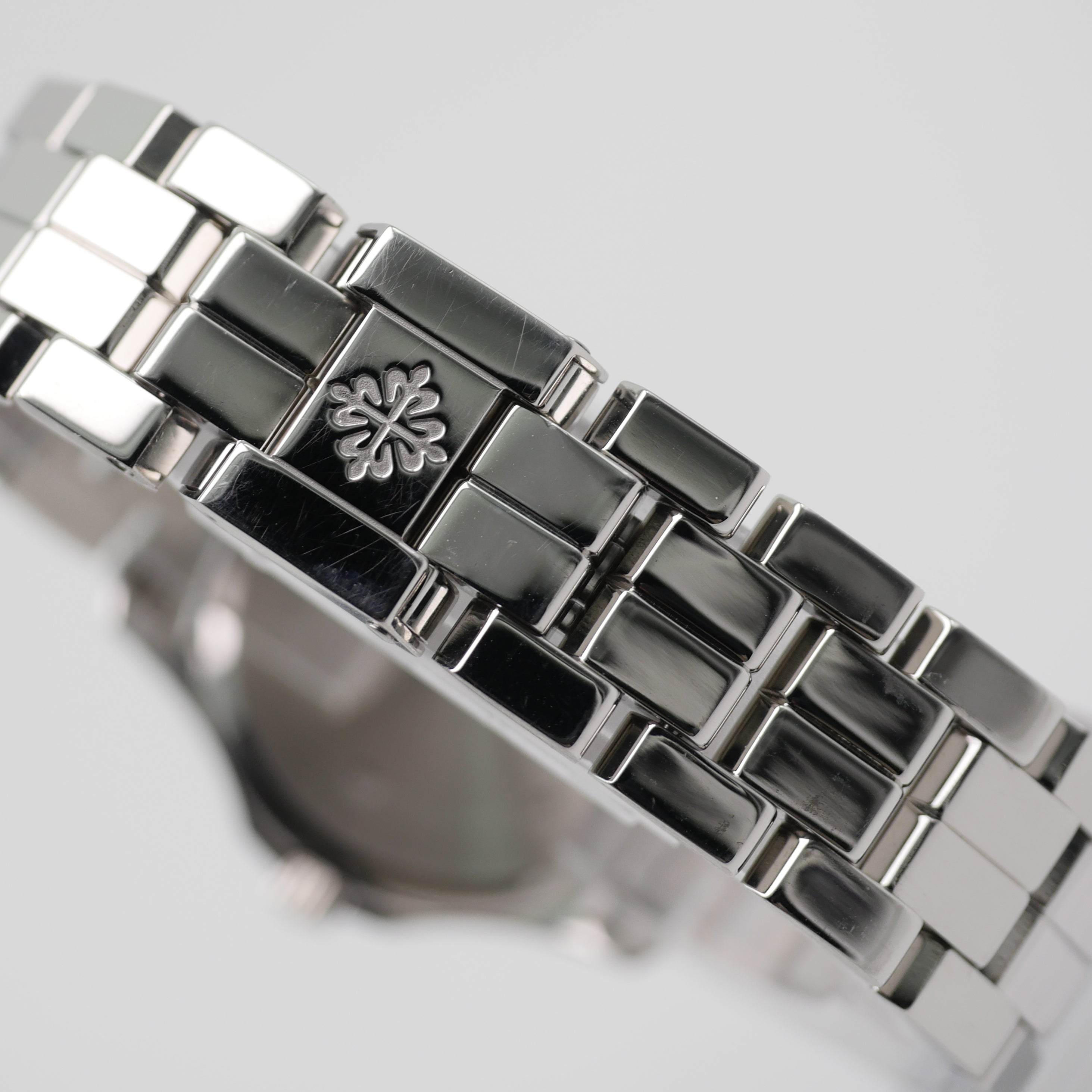 Patek Philippe Lady Aquanaut Stahl 4960/1A-001 - 2000
