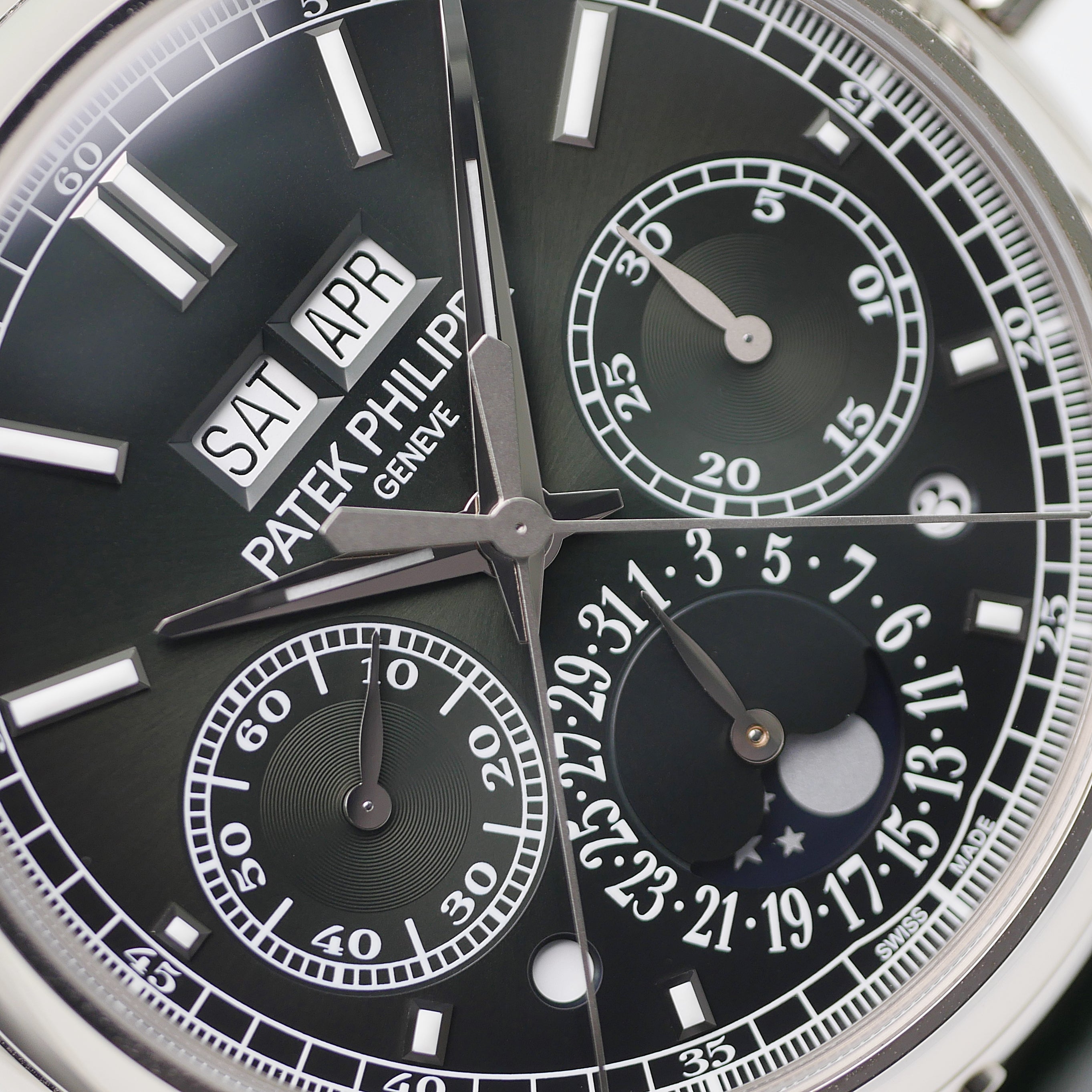 Patek Philippe Perpetual Calendar Split Second Chronograph Weißgold- 5204G-011