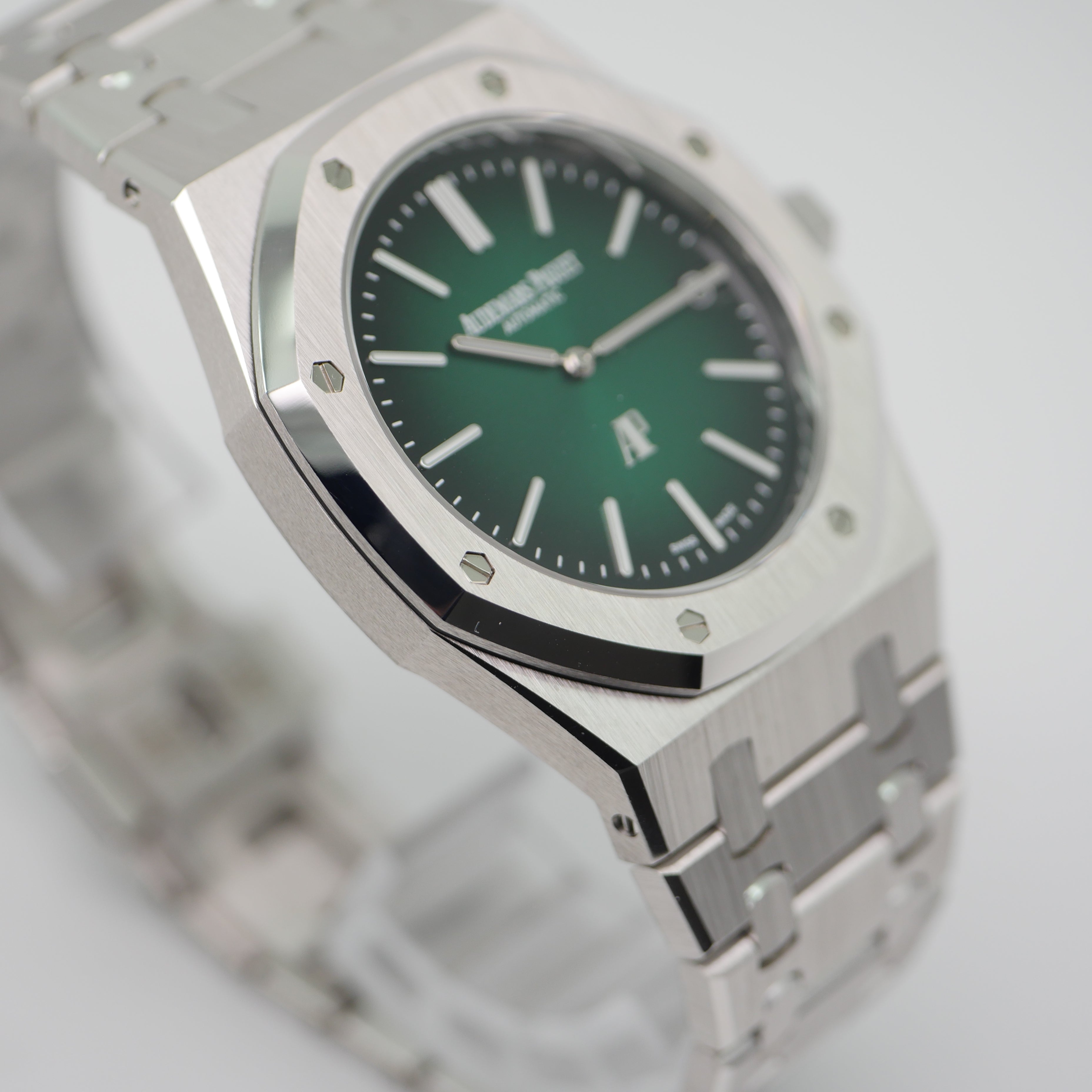 "Jumbo" Ultra Thin Platin