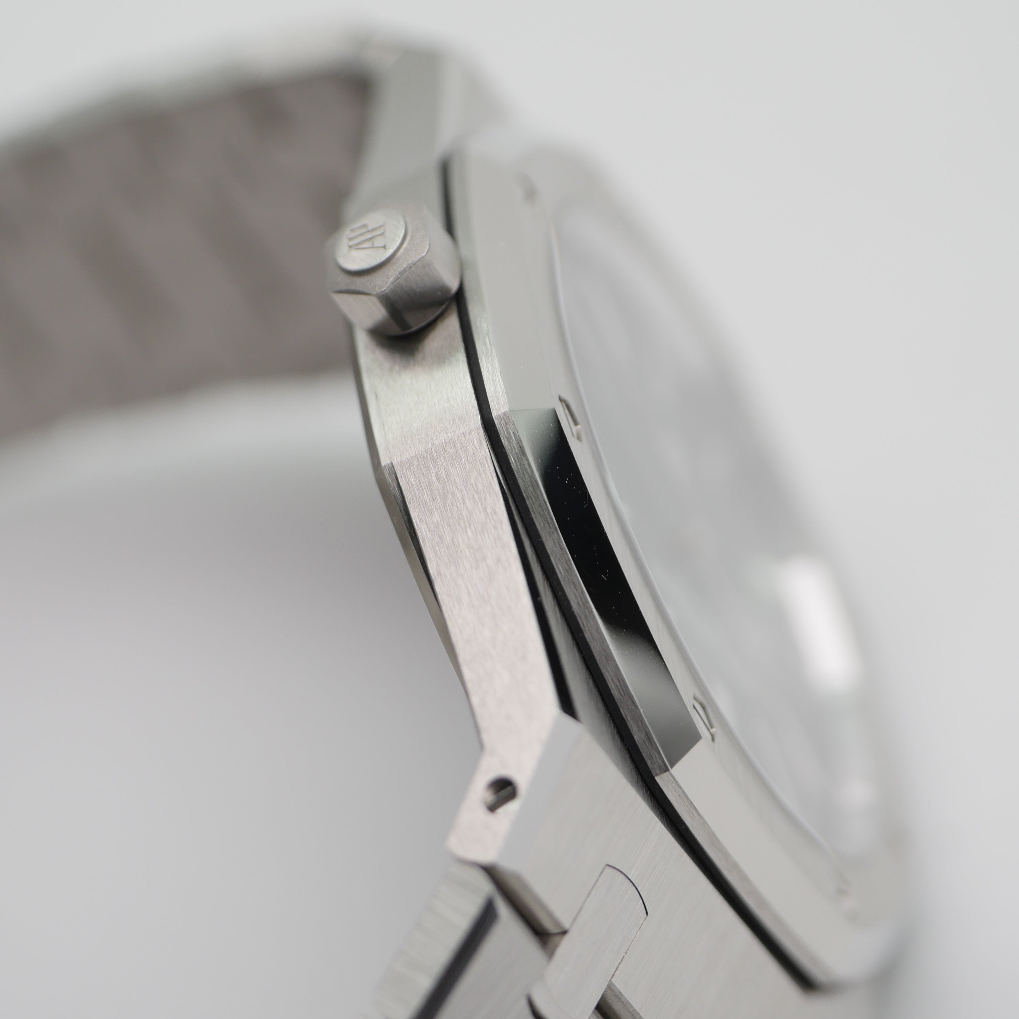 "Jumbo" Ultra Thin Platin